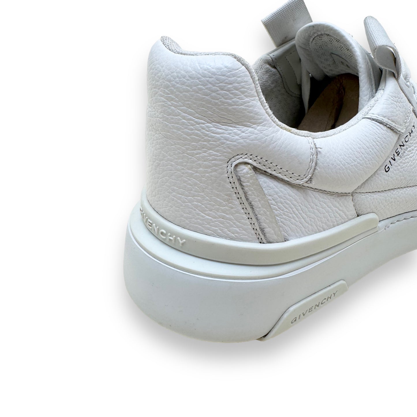 GIVENCHY LEATHER WING LOW TOP SNEAKERS WHITE UK11