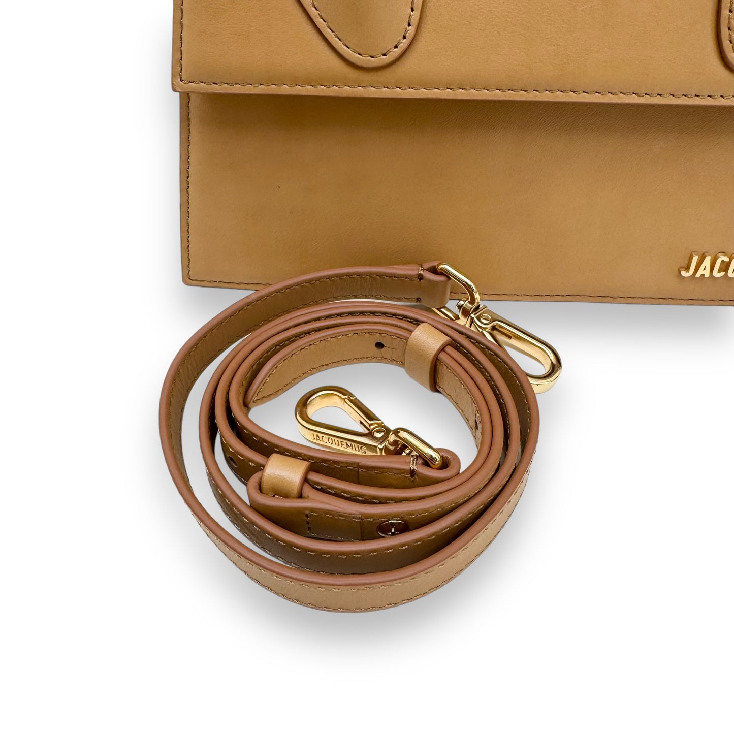 JACQUEMUS LE GRAND CHIQUITO LEATHER BAG TAN