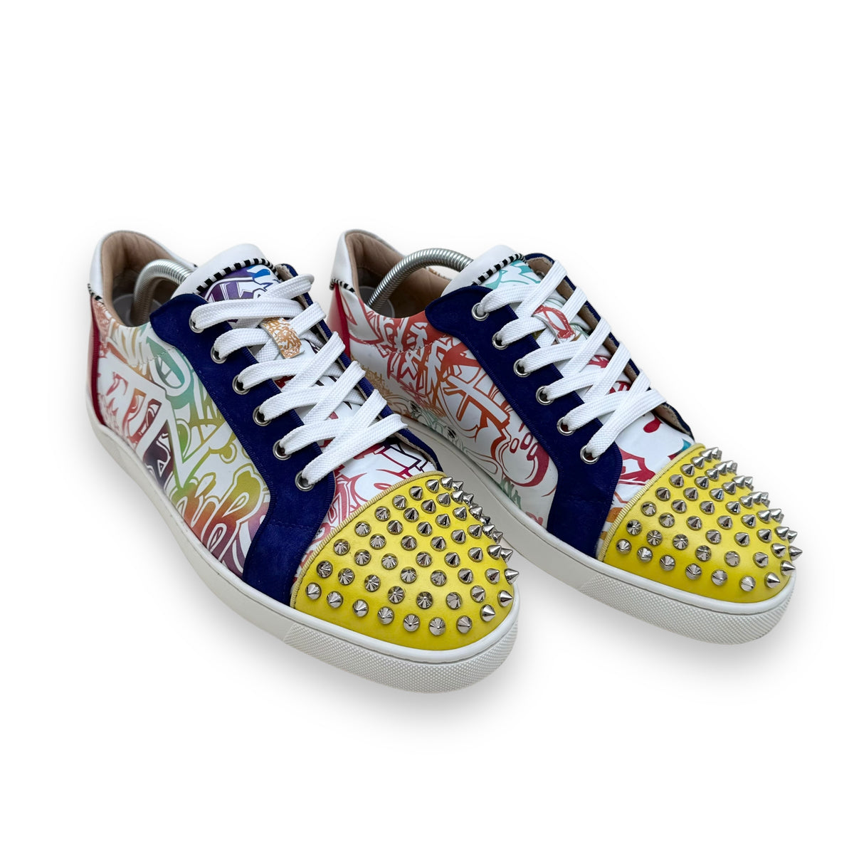 CHRISTIAN LOUBOUTIN SEAVASTE GRAFFITI LOW TOP SNEAKER UK9