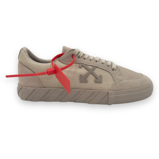 OFF-WHITE VULCANIZED LOW TOP SNEAKER BEIGE UK11 / 45