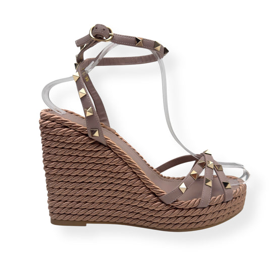 VALENTINO GARAVANI ROCKSTUD LEATHER ESPADRILLE NEUTRAL / PINK 38 / UK5