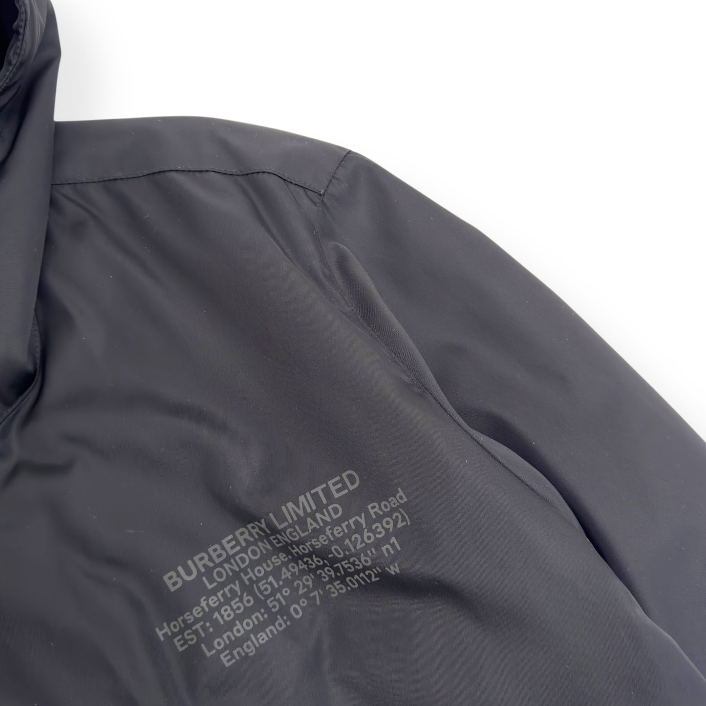 BURBERRY LOCATION-PRINT NYLON ECONYL PARKA JACKET BLACK M