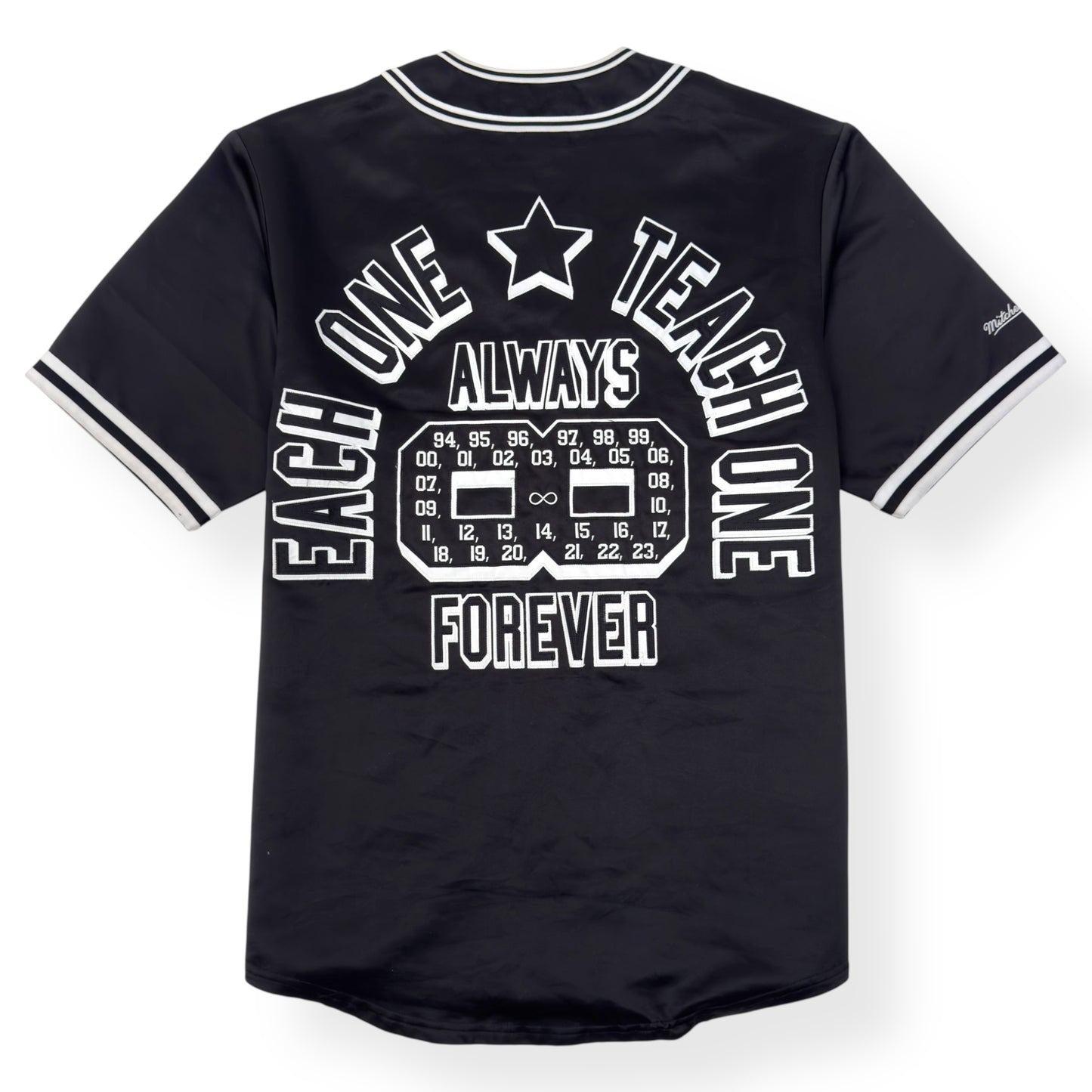 SUPREME MITCHELL & NESS SATIN BASEBALL JERSEY BLACK / WHITE M