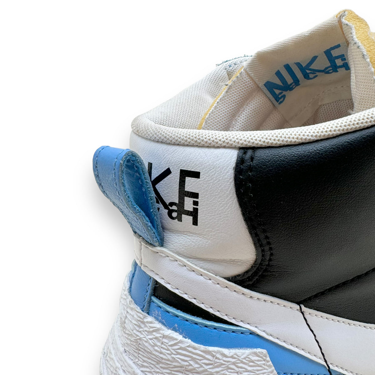 NIKE X SACAI MID BLAZER SNEAKER WHITE / BLUE / BLACK UK8.5