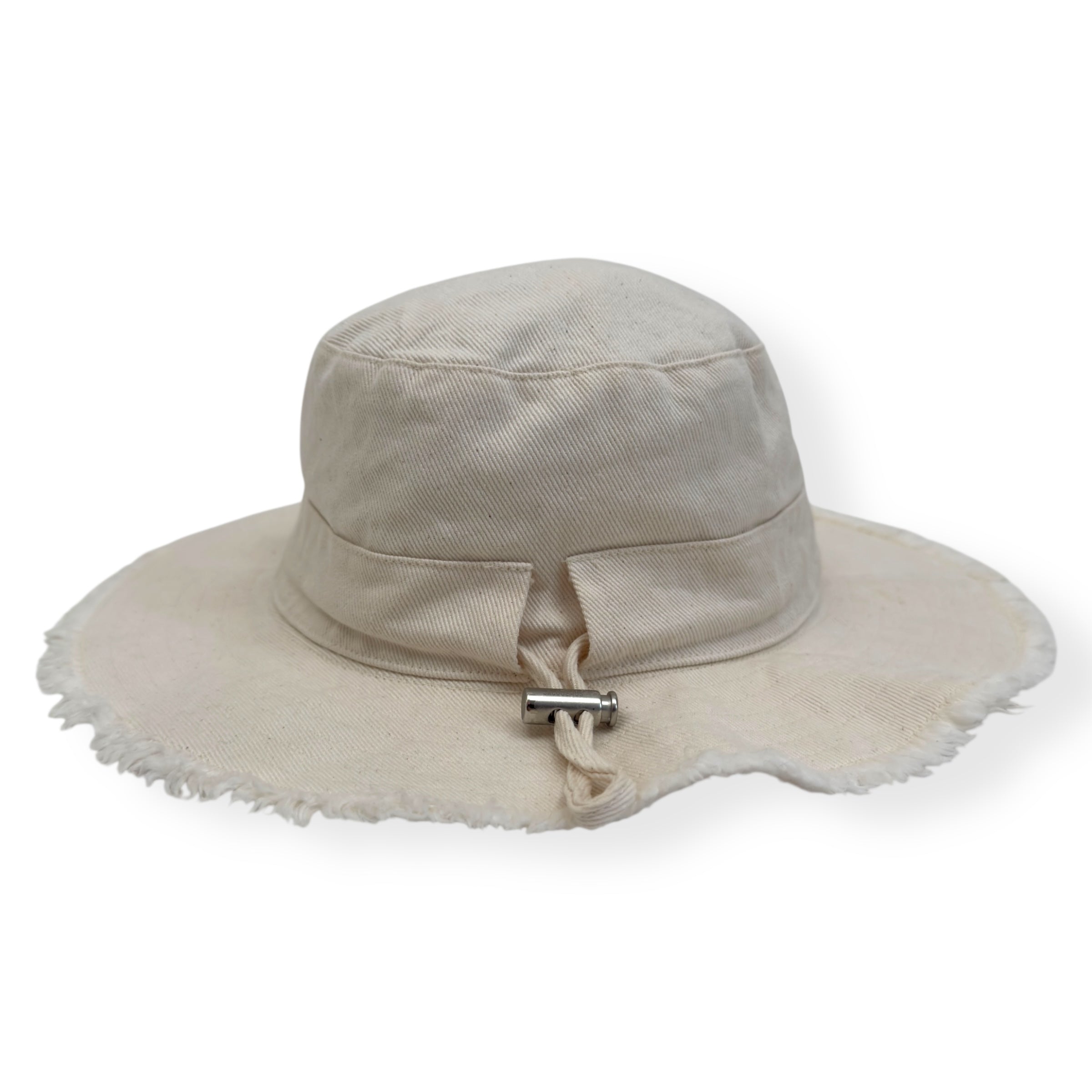 JACQUEMUS LE BOB ARTICHAUT BUCKET HAT OFF-WHITE 60