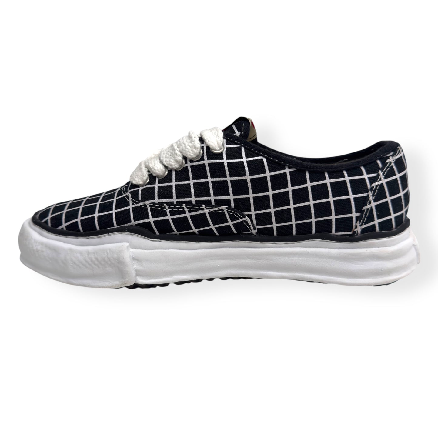 MAISON MIHARA YASUHIRO BAKER OG SNEAKER BLACK / WHITE 42 / UK8
