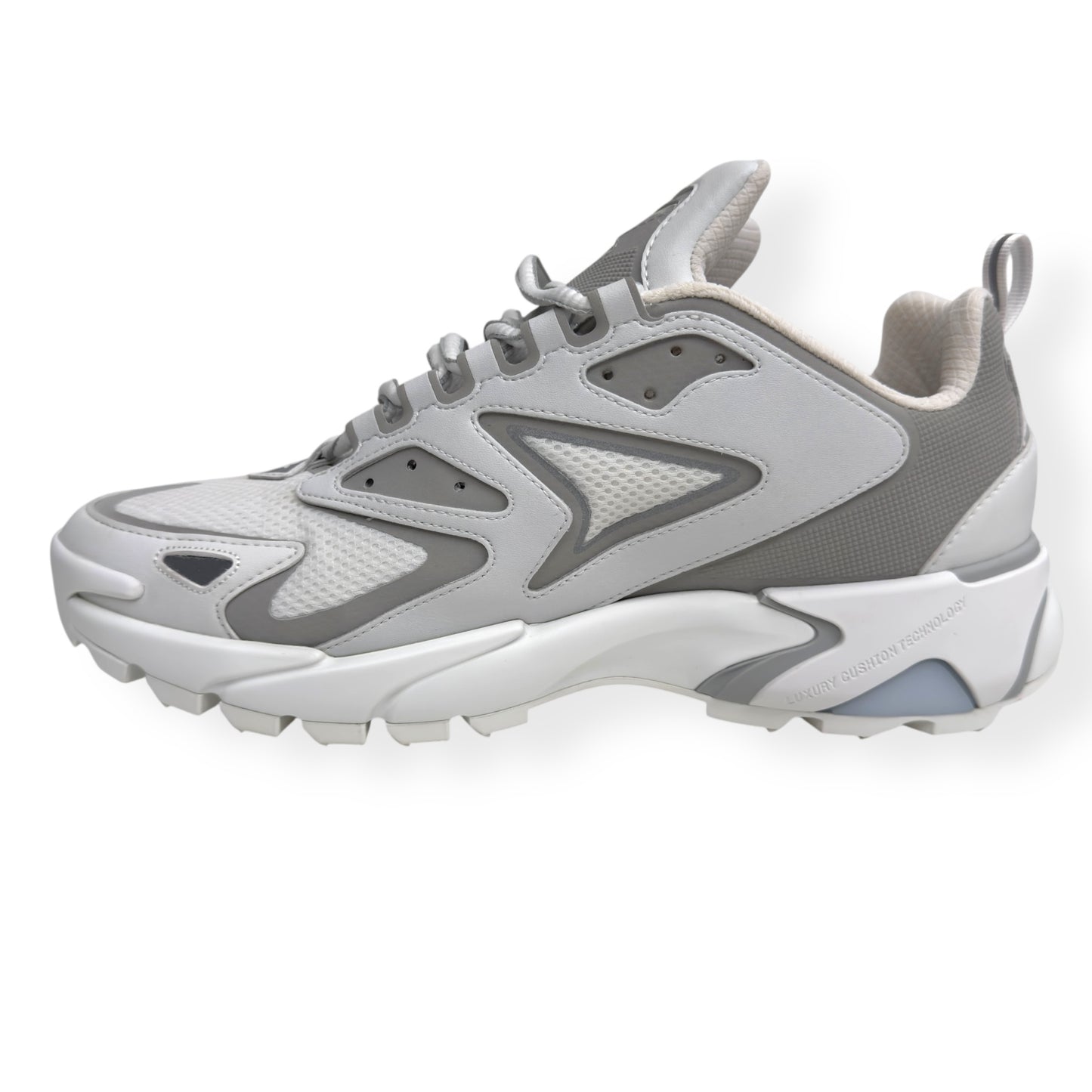 LOUIS VUITTON LV RUNNER TATIC SNEAKER WHITE UK7