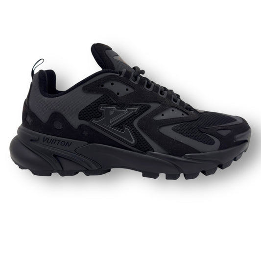 LOUIS VUITTON LV RUNNER TATIC SNEAKER BLACK UK7.5