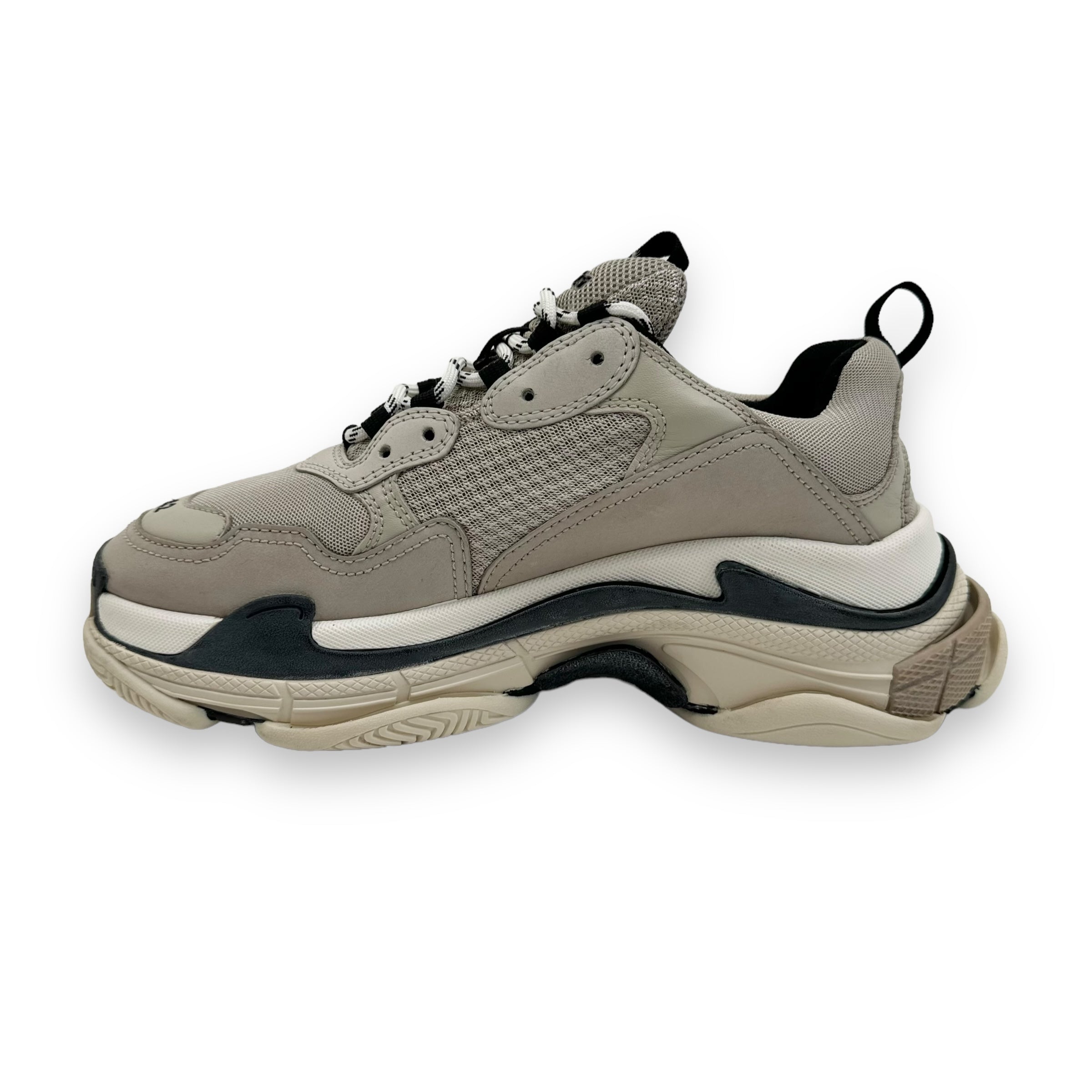 BALENCIAGA TRIPLE S SNEAKER GREY / BLACK UK8