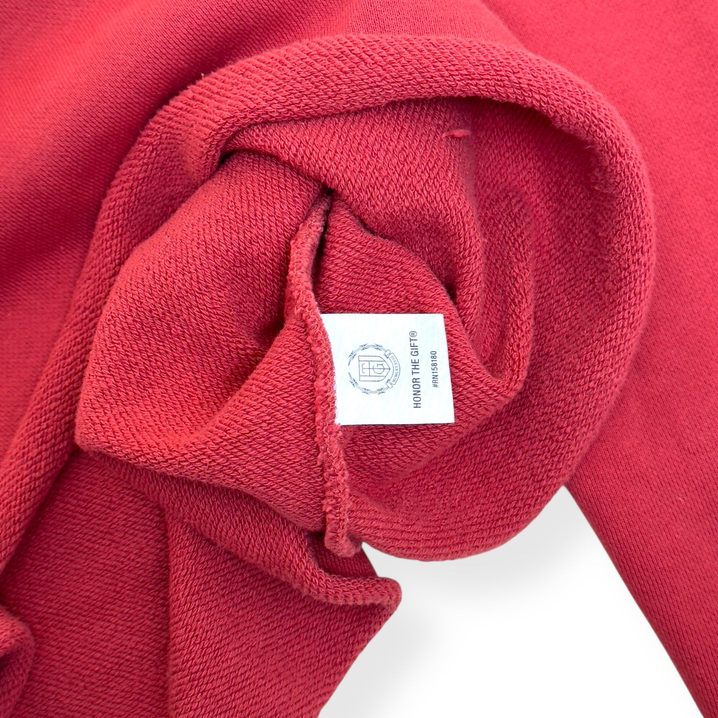HONOR THE GIFT STUDIO LOGO SWEATSHIRT CRIMSON / WHITE L
