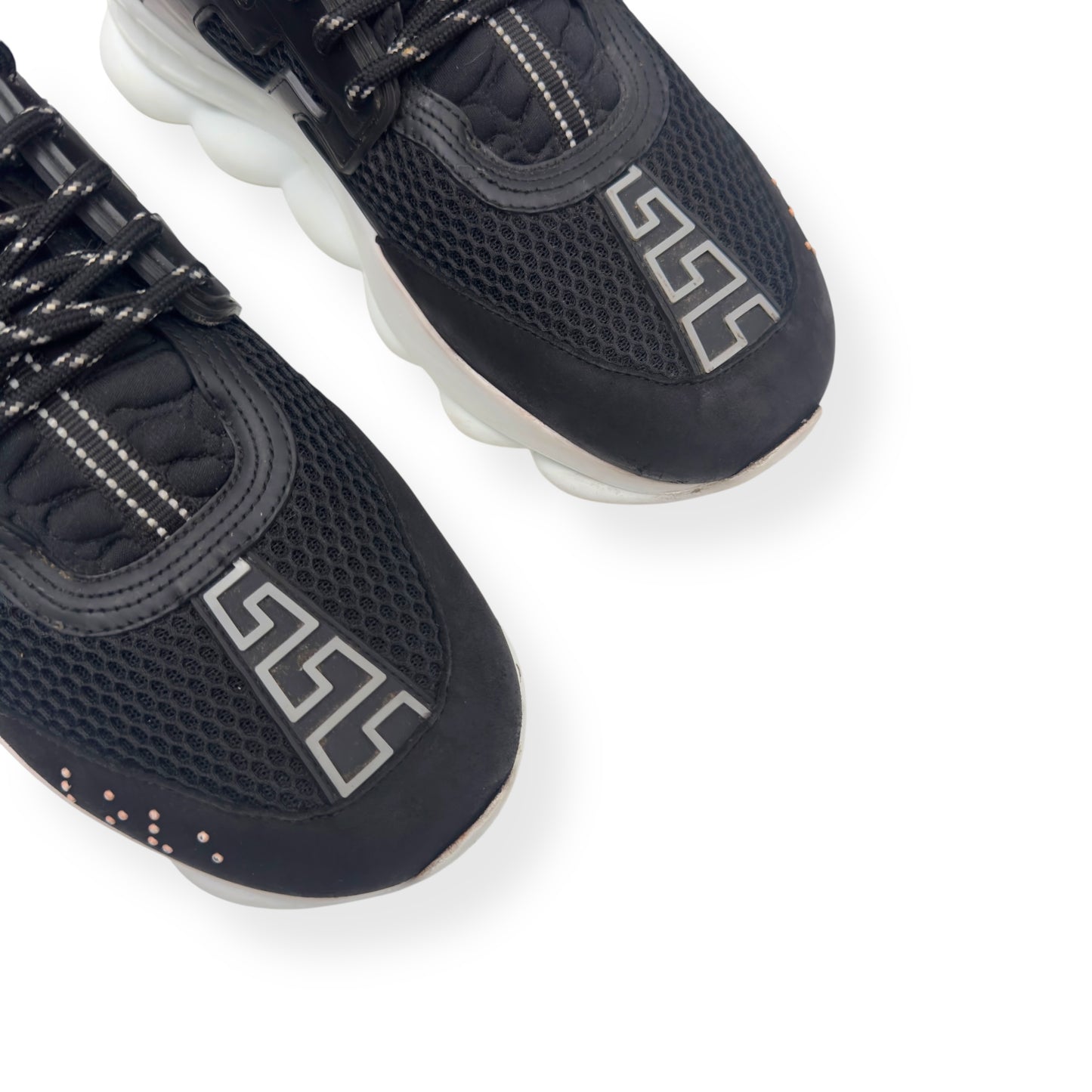 VERSACE CHAIN REACTION SNEAKER BLACK / WHITE 42 / UK8