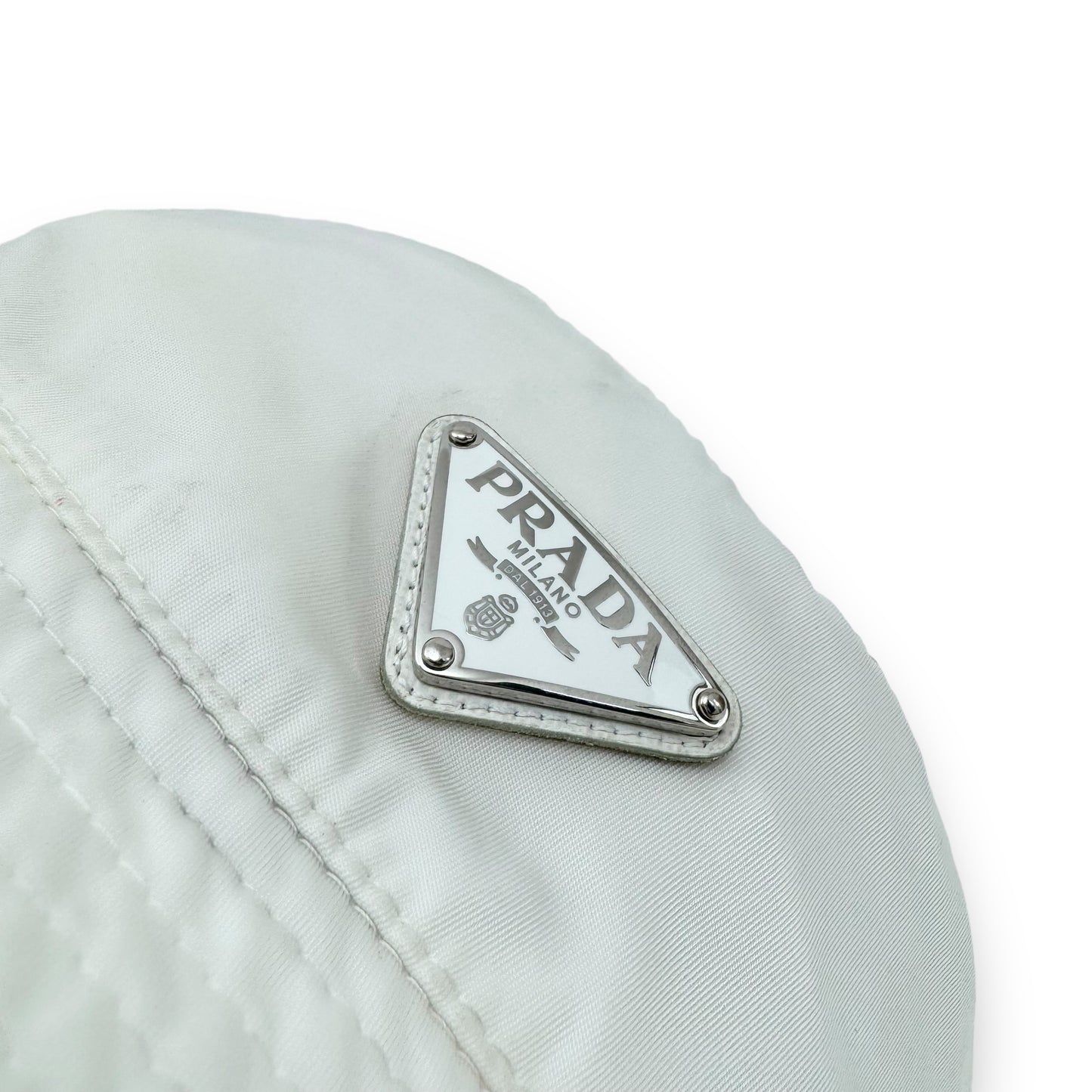 PRADA RE-NYLON BUCKET HAT WHITE M