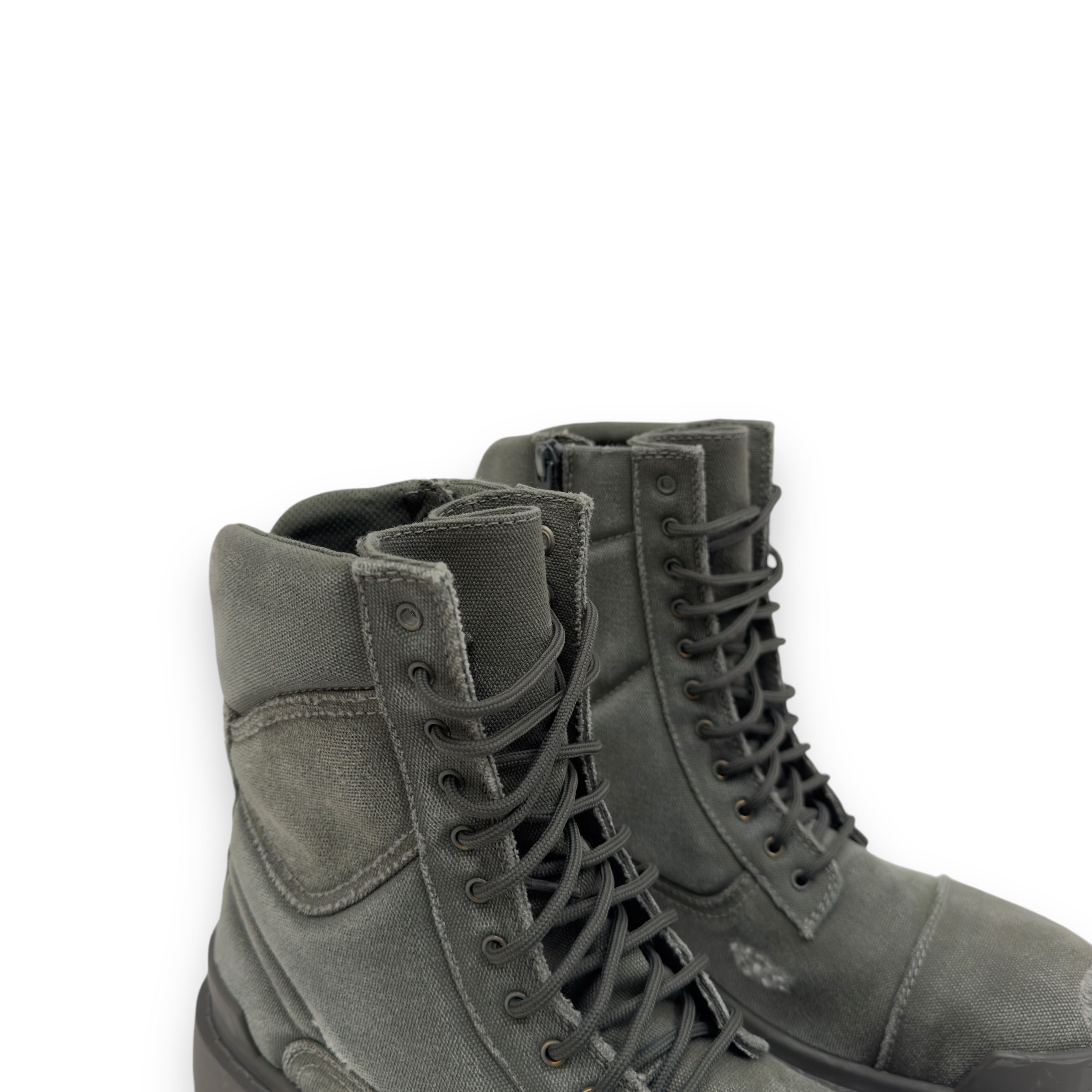 BALENCIAGA COMBAT STRIKE 20MM BOOTS KHAKI UK6