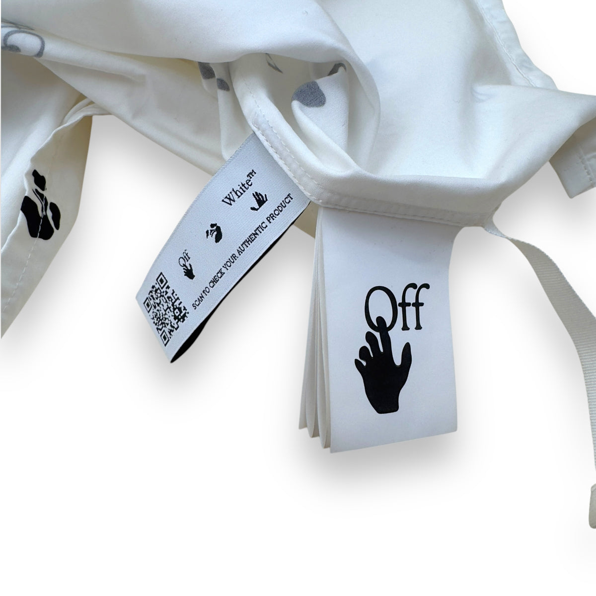 OFF-WHITE LOGO ALLOVER HOLIDAY SHIRT WHITE / BLACK M
