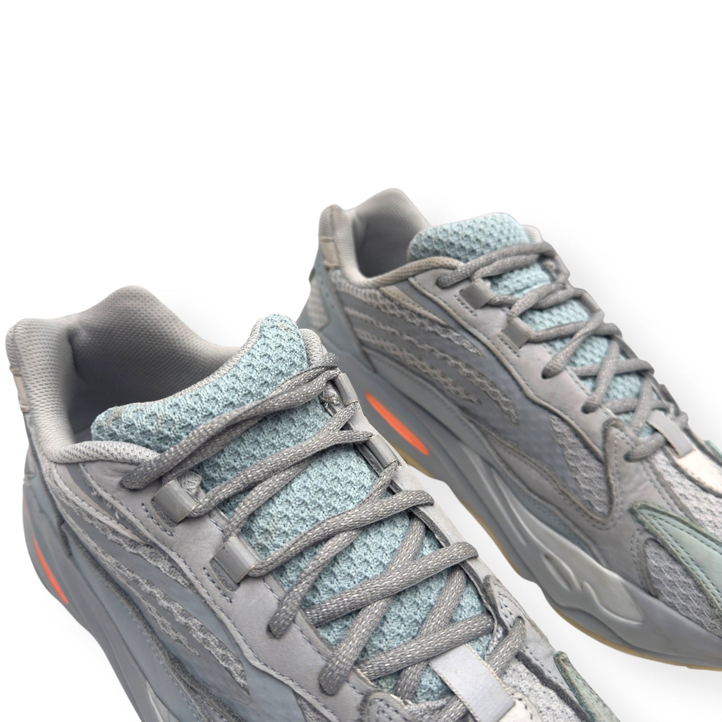 YEEZY BOOST 700 V2 SNEAKER INTERIA UK10