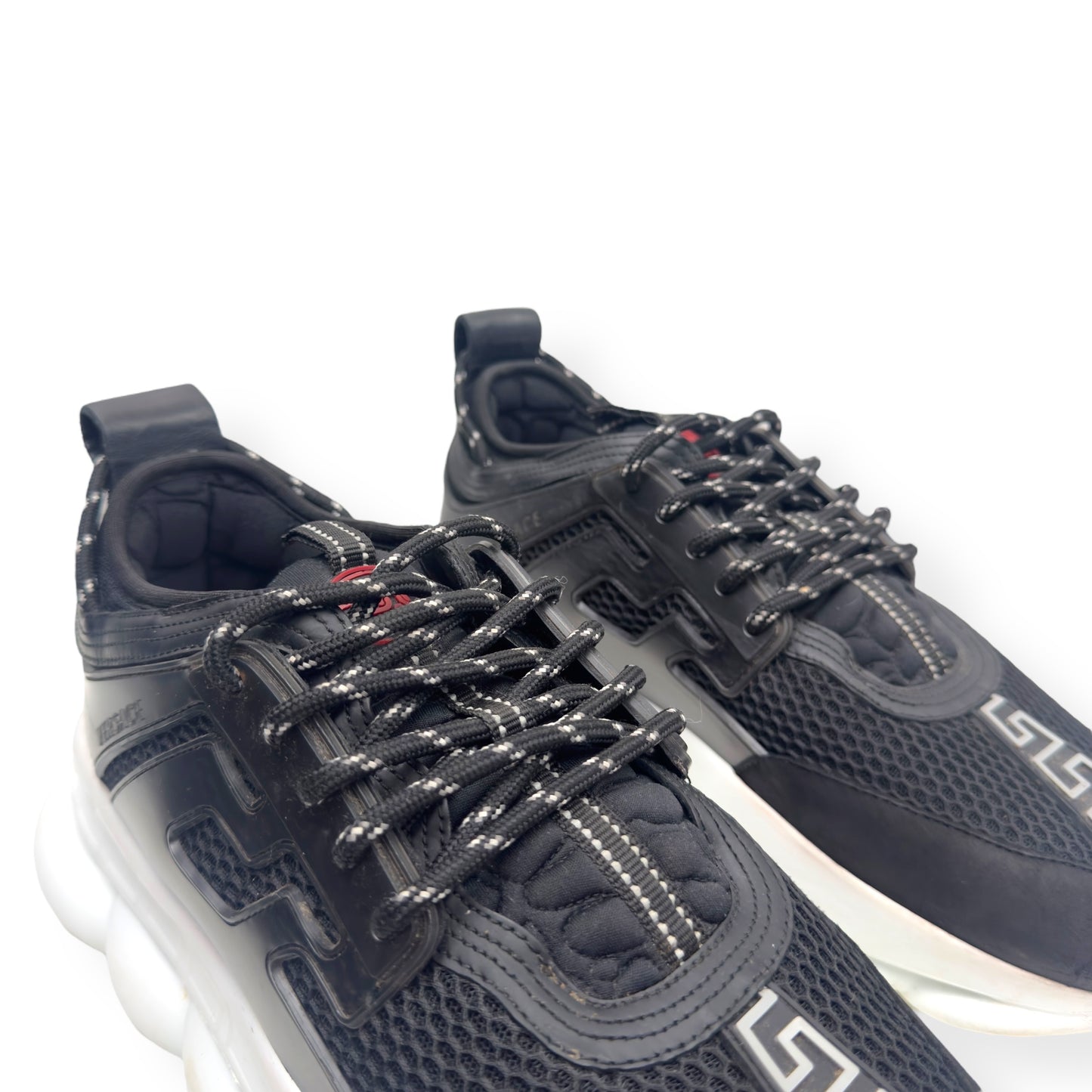 VERSACE CHAIN REACTION SNEAKER BLACK / WHITE 42 / UK8
