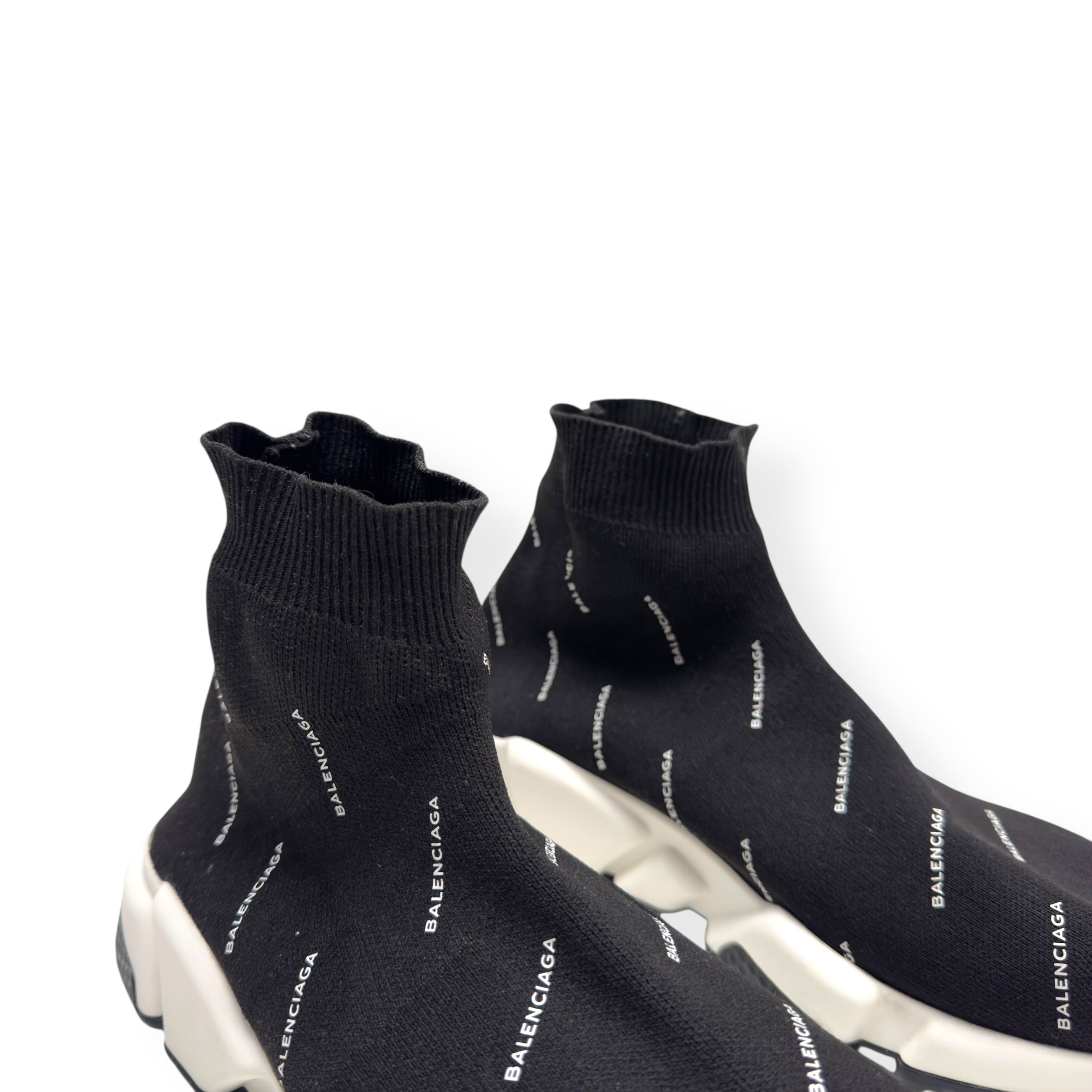【良品】BALENCIAGA SPEED TRAINER 42 オールブラック ブラック の メンズ Speed 2.0 リサイクルニット スニーカー