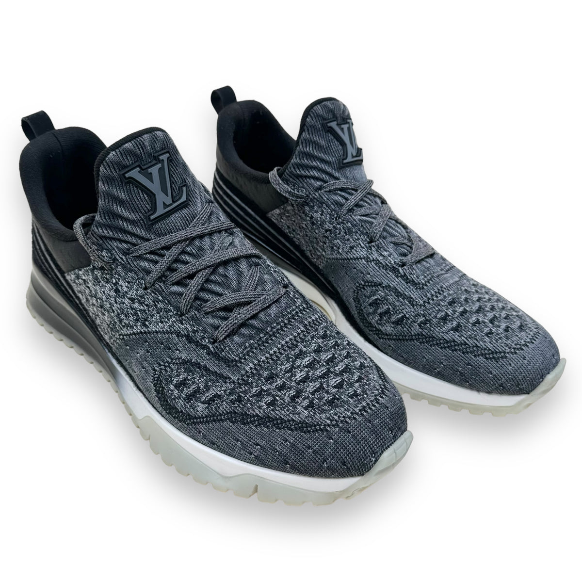 LOUIS VUITTON V.N.R TECHNICAL KNIT SNEAKER BLACK UK8.5