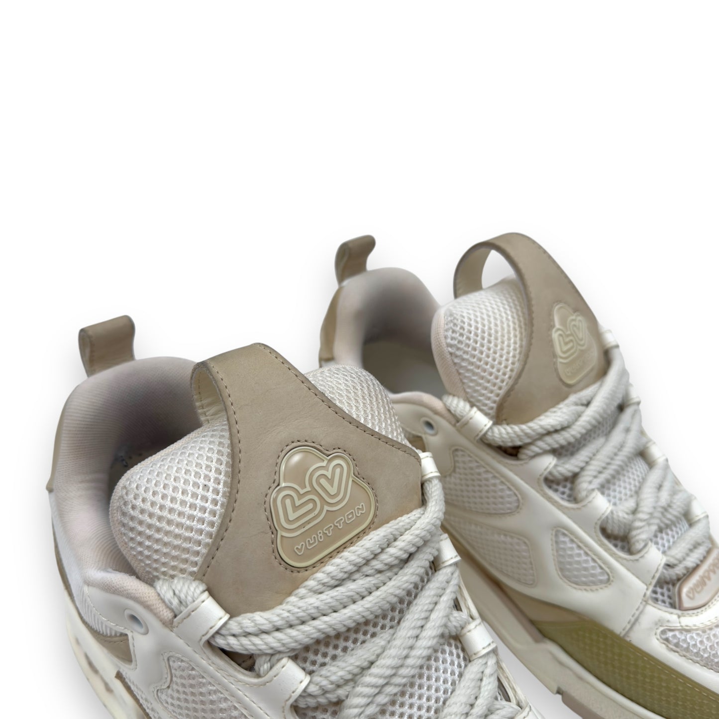 LOUIS VUITTON LV SKATE SNEAKER BEIGE / WHITE UK9.5