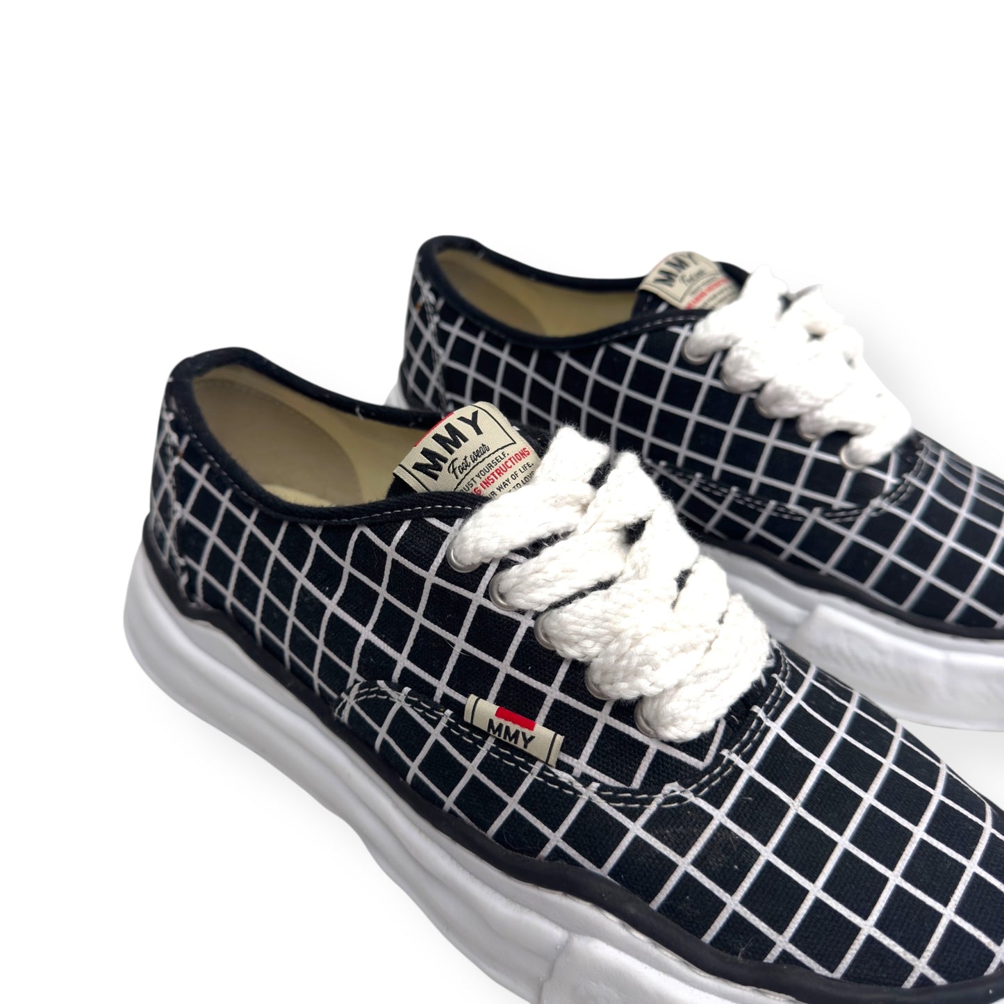 MAISON MIHARA YASUHIRO BAKER OG SNEAKER BLACK / WHITE 42 / UK8