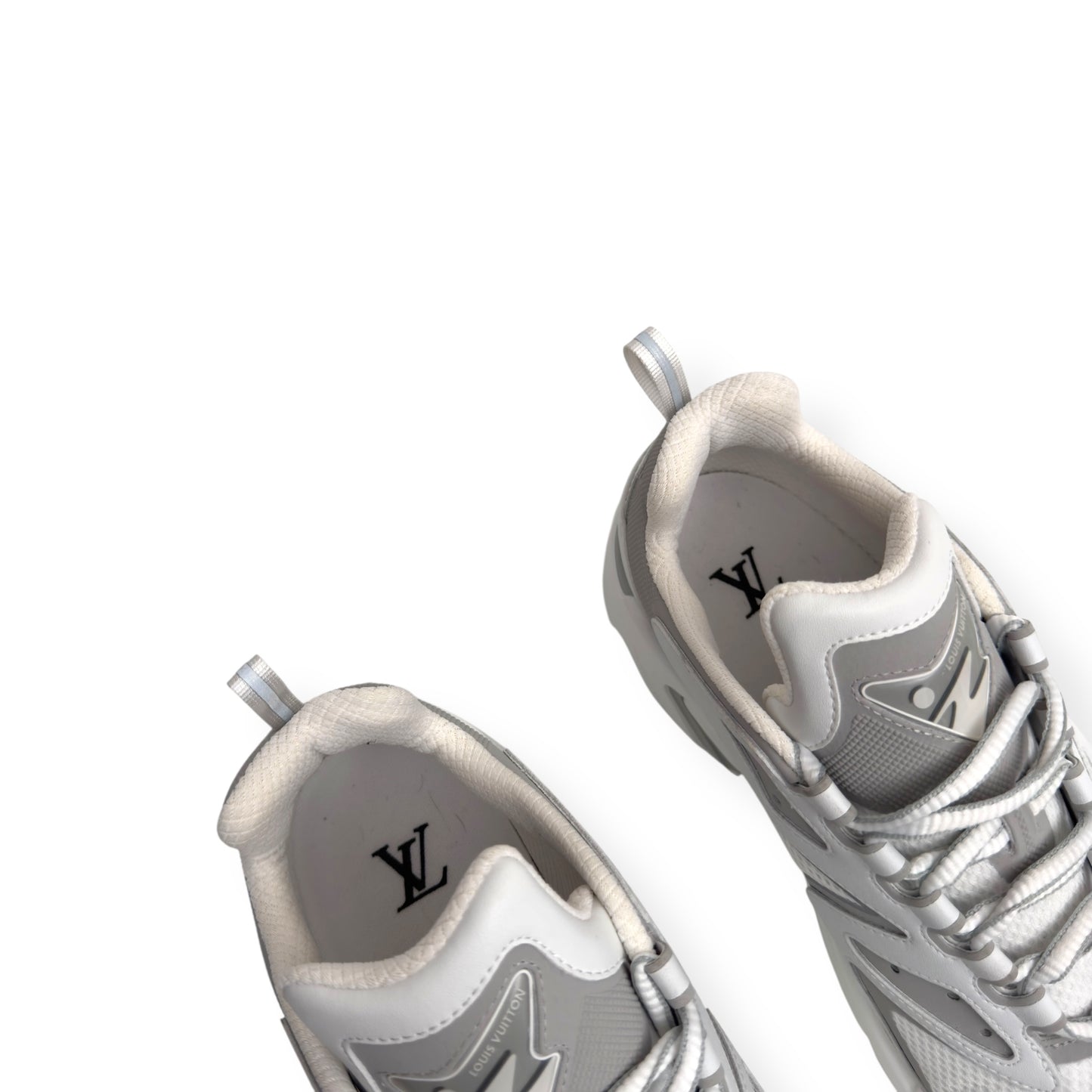 LOUIS VUITTON LV RUNNER TATIC SNEAKER WHITE UK7