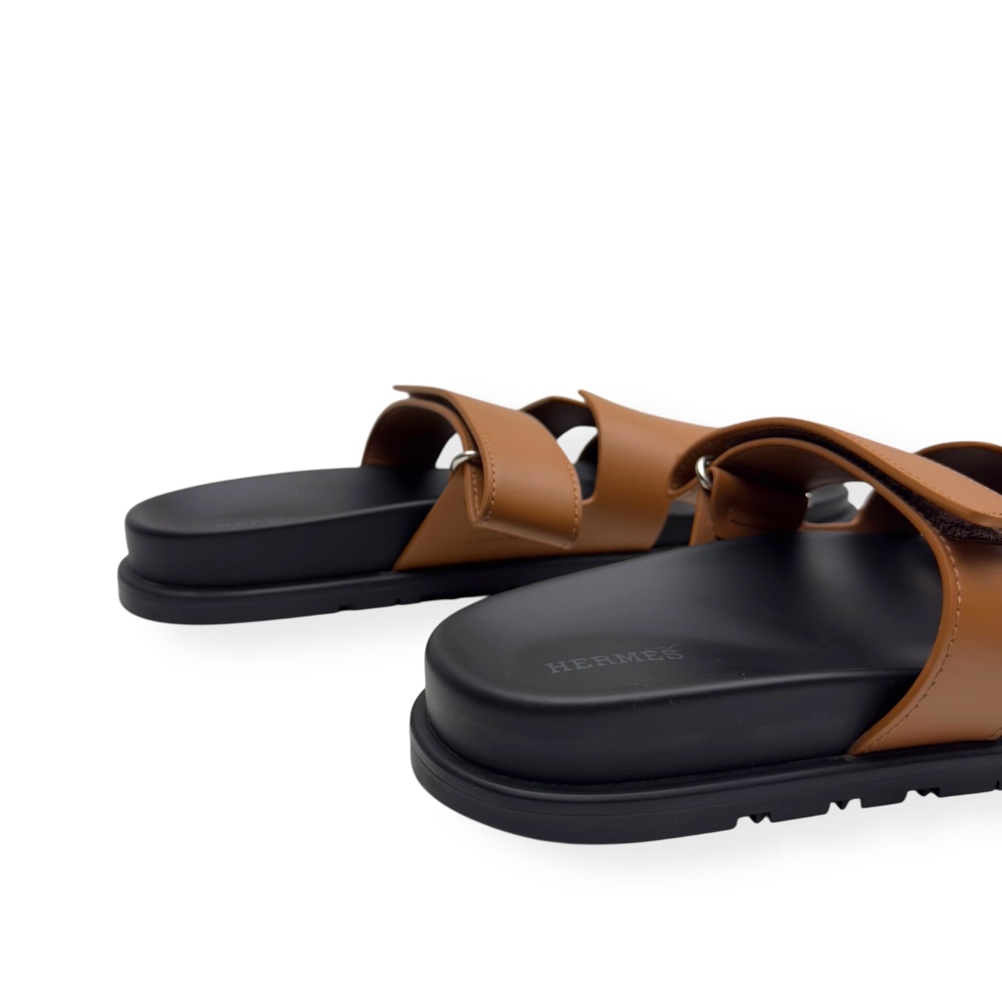 HERMÈS CHYPRE CALFSKIN LEATHER SANDALS NATUREL 42.5 / UK8.5