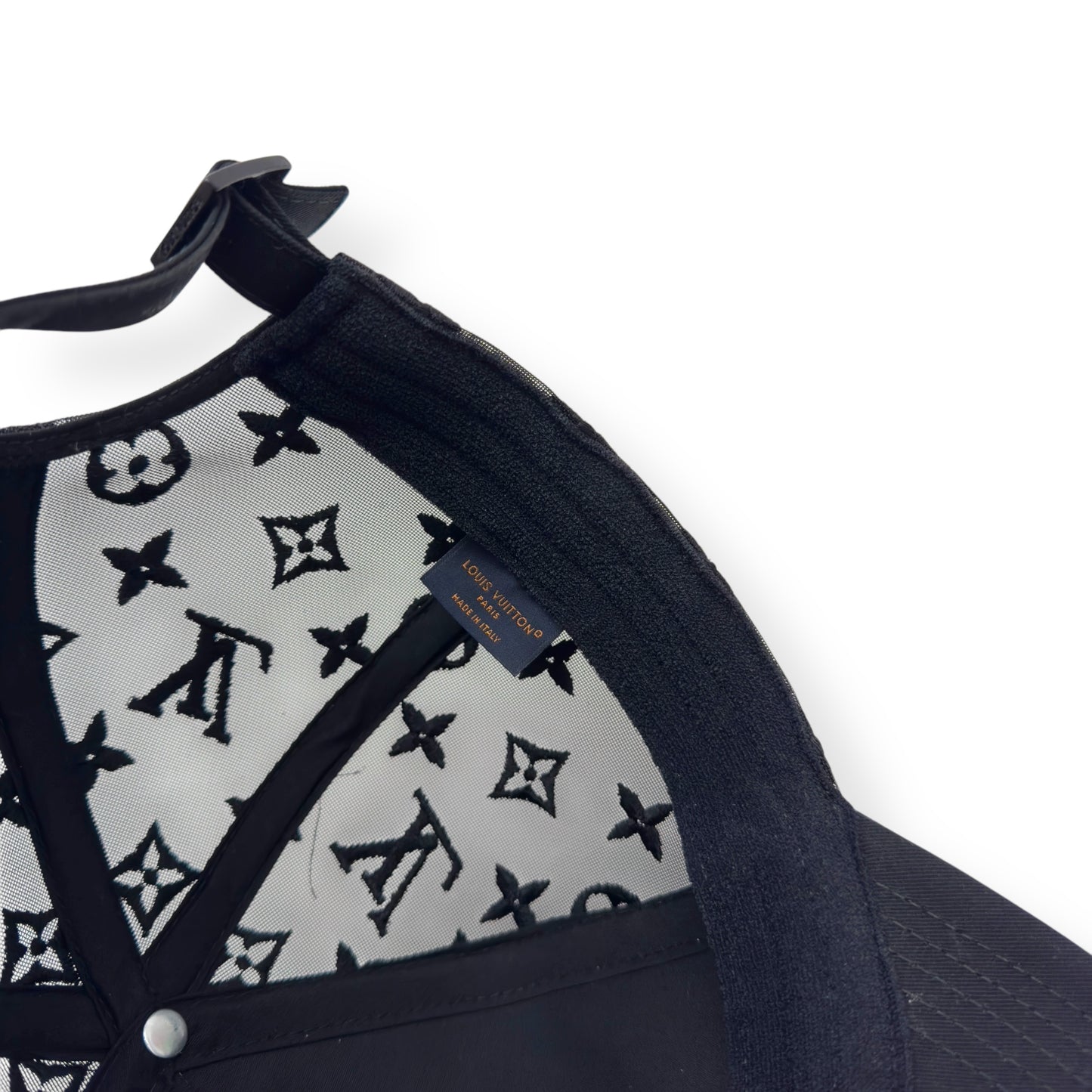 LOUIS VUITTON X TYLER THE CREATOR MESH SIGNATURE CAP BLACK / WHITE O/S