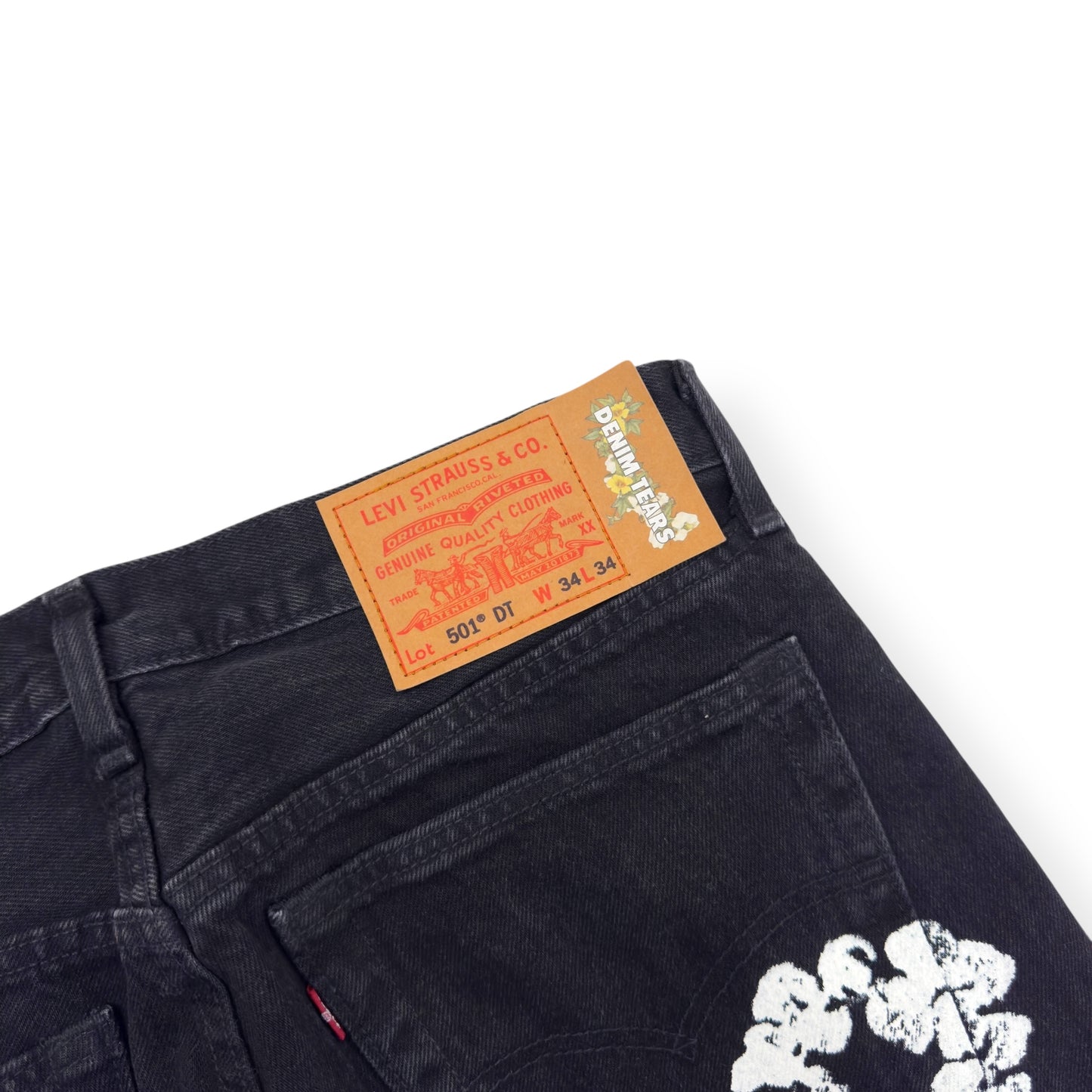 DENIM TEARS X LEVIS COTTON WREATH DENIM JEANS BLACK / WHITE W34”