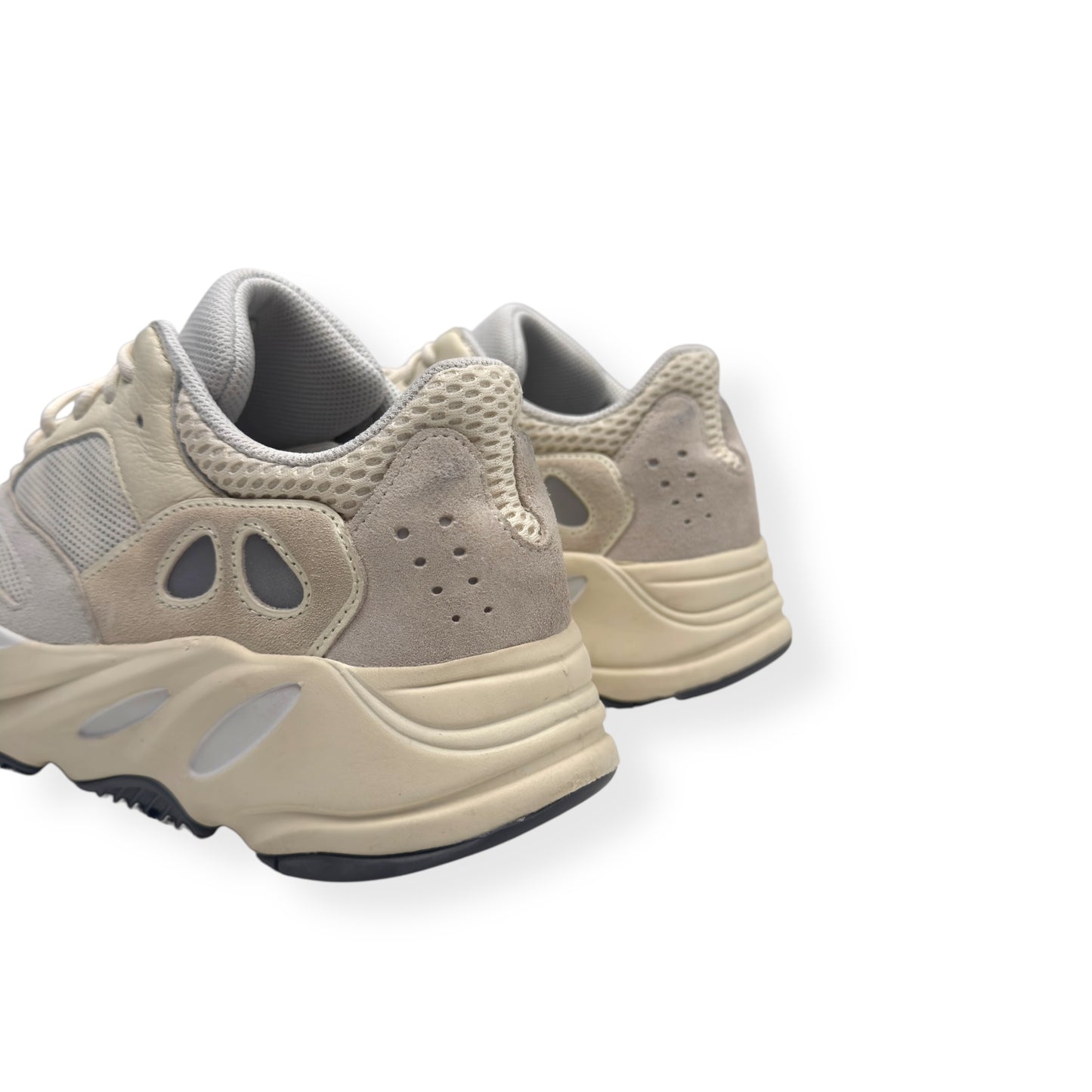 YEEZY BOOST 700 SNEAKER ANALOG UK9.5