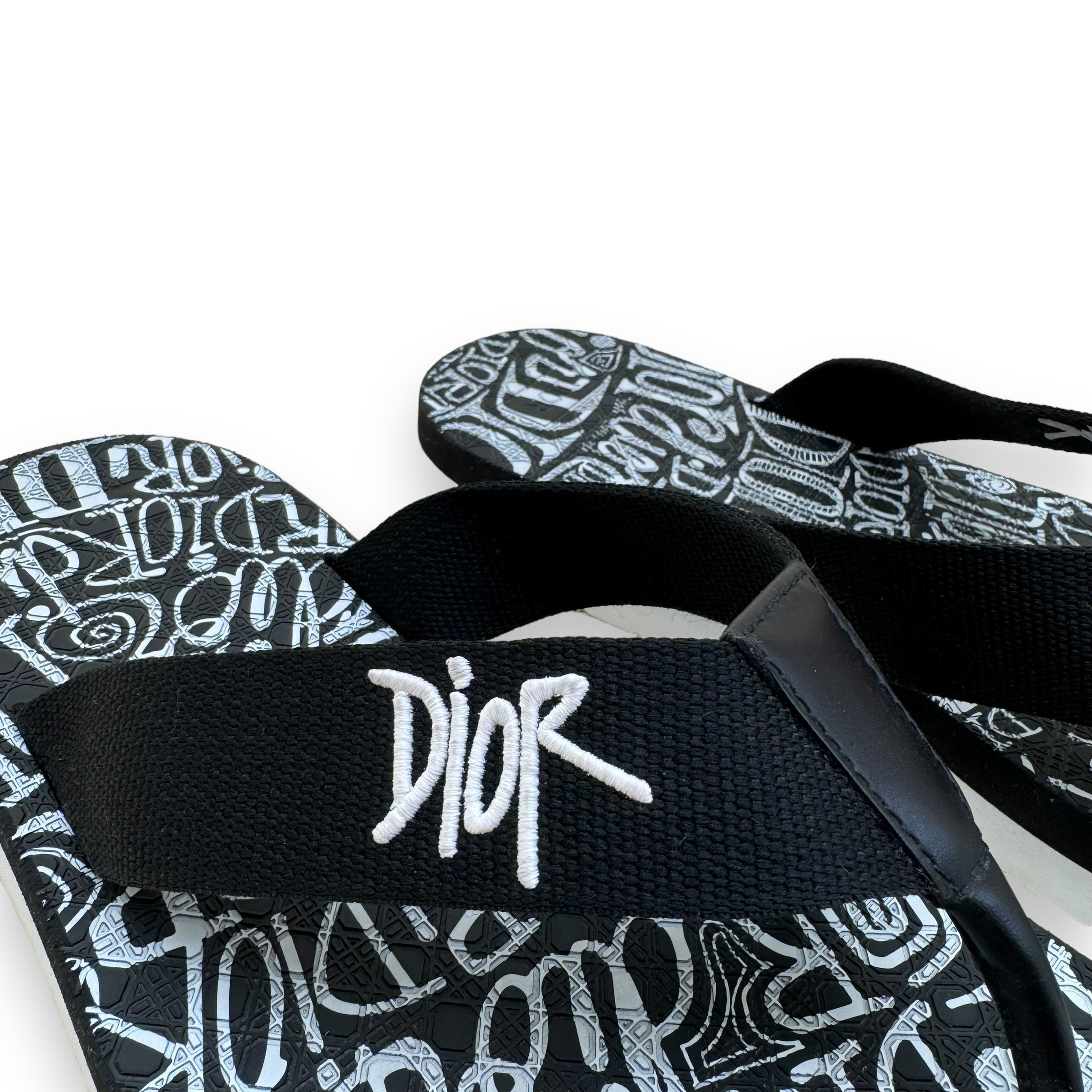 DIOR X SHAWN STÜSSY 2020 FLIP FLOPS BLACK / WHITE UK9