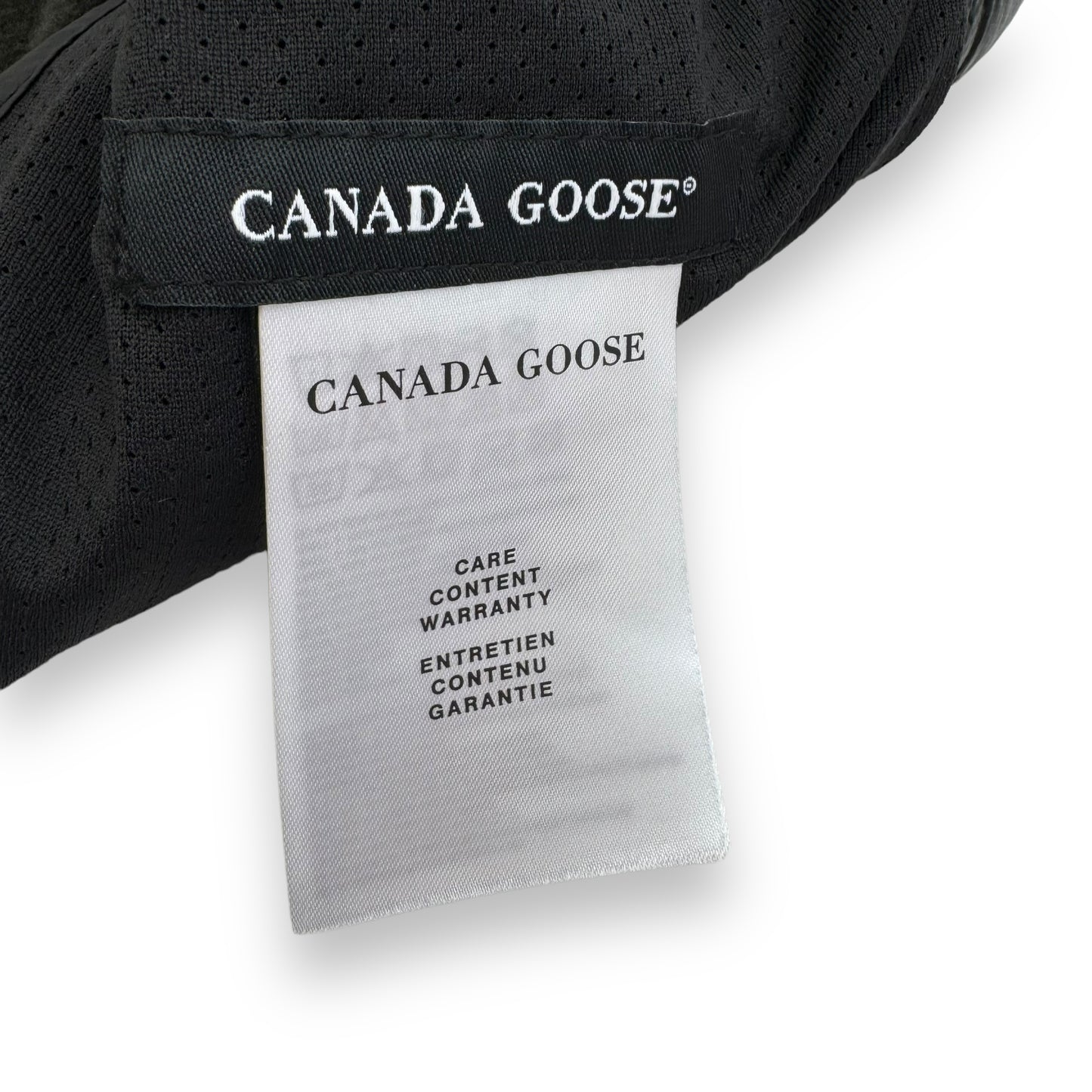 CANADA GOOSE HYBRIDGE LITE QUILTED SHELL GILET BLACK S