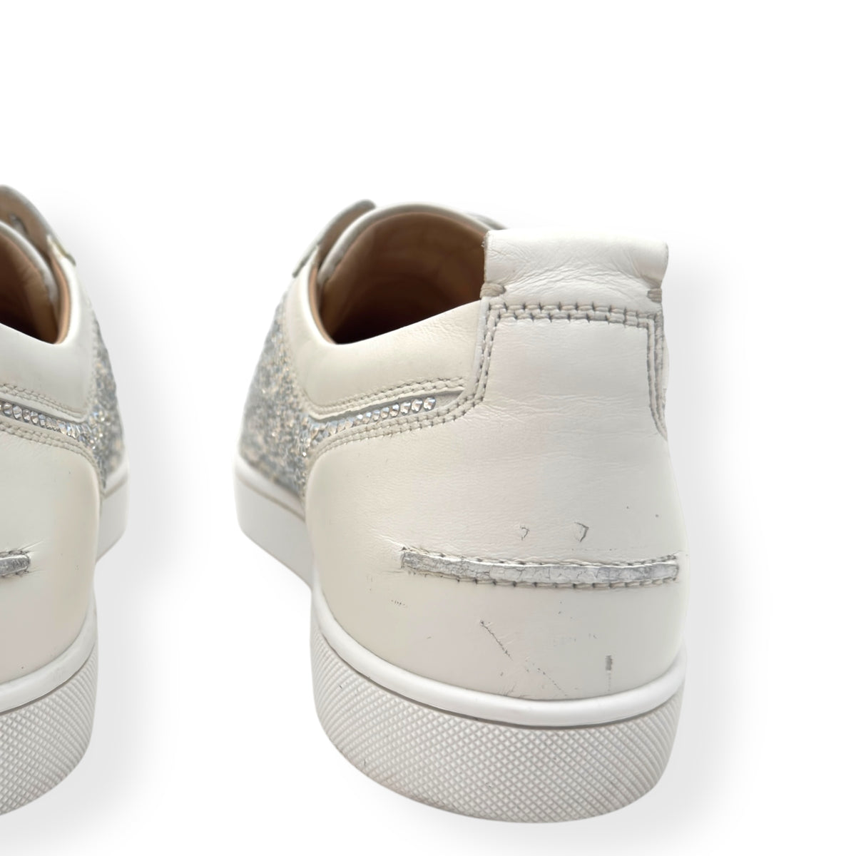 CHRISTIAN LOUBOUTIN LOUIS JUNIOR STRASS EMBELLISHED LOW TOP SNEAKER WHITE 43 / UK9