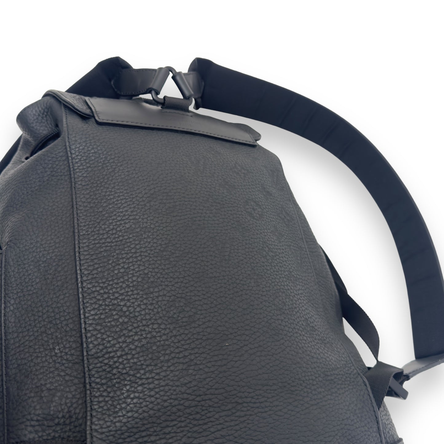 LOUIS VUITTON CHRISTOPHER MM BACKPACK EMBOSSED MONOGRAM BLACK