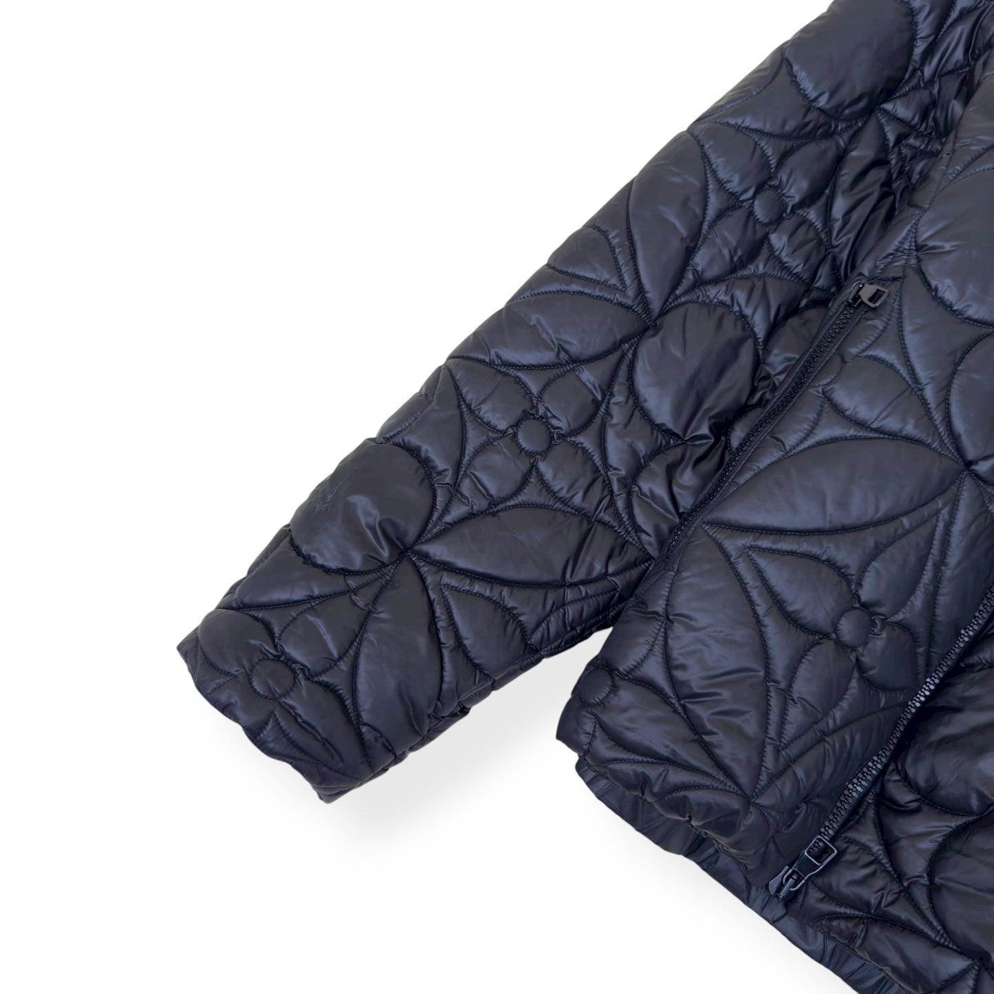 LOUIS VUITTON LVSE REVERSIBLE FLOWER QUILTED DOWN JACKET BLACK 52 / XL