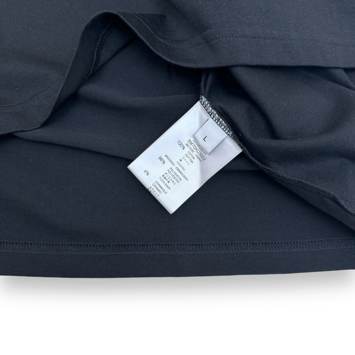 GIVENCHY EMBROIDERED LOGO T-SHIRT BLACK / WHITE L