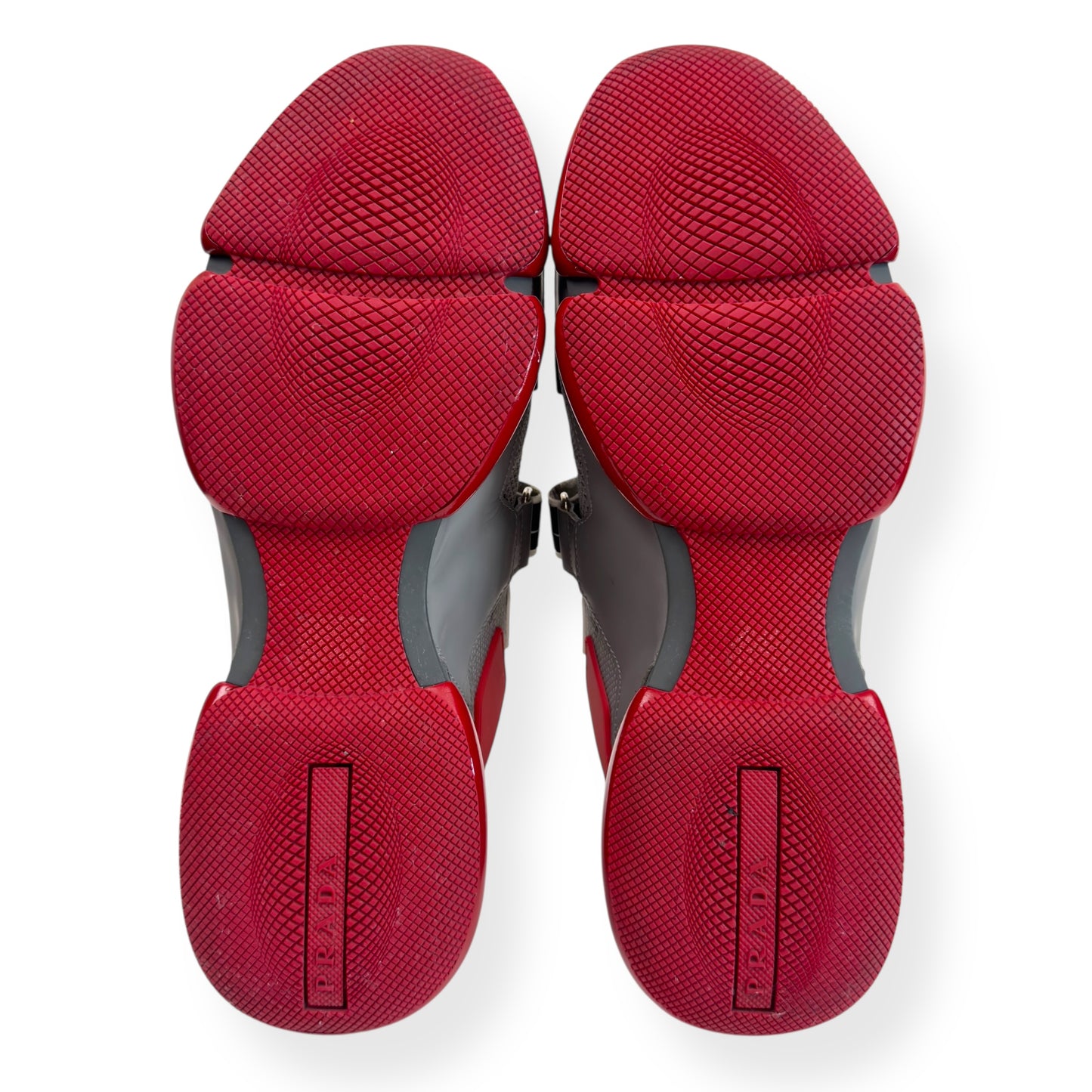 PRADA CLOUDBUST SNEAKER GREY / RED UK9