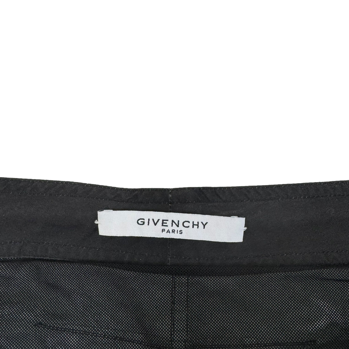 GIVENCHY STAR PATCH SHORTS BLACK / WHITE M