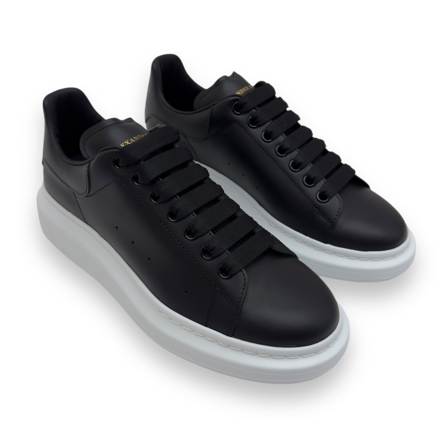 ALEXANDER MCQUEEN OVERSIZED SNEAKER BLACK / WHITE UK9