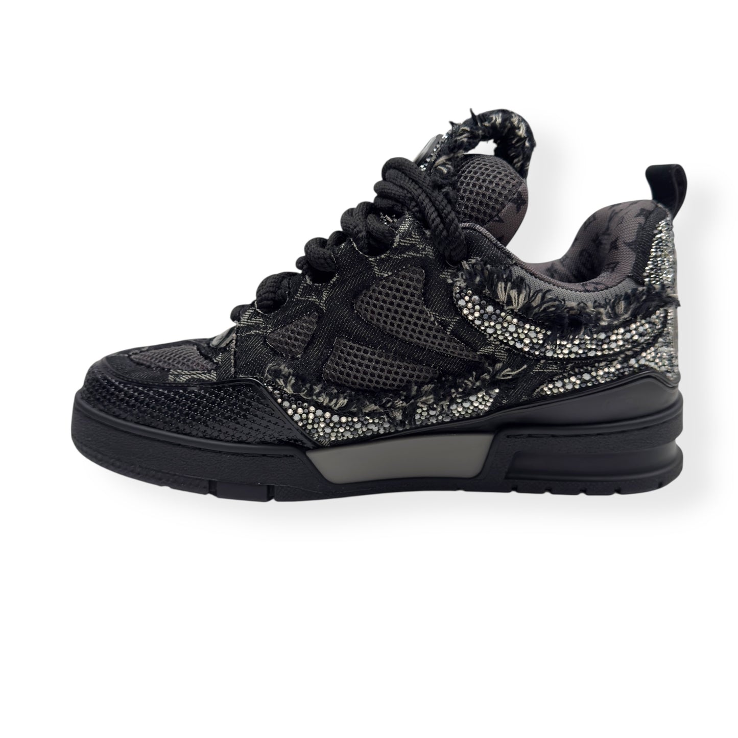 LOUIS VUITTON SWAROVSKI LV SKATE SNEAKER BLACK UK7