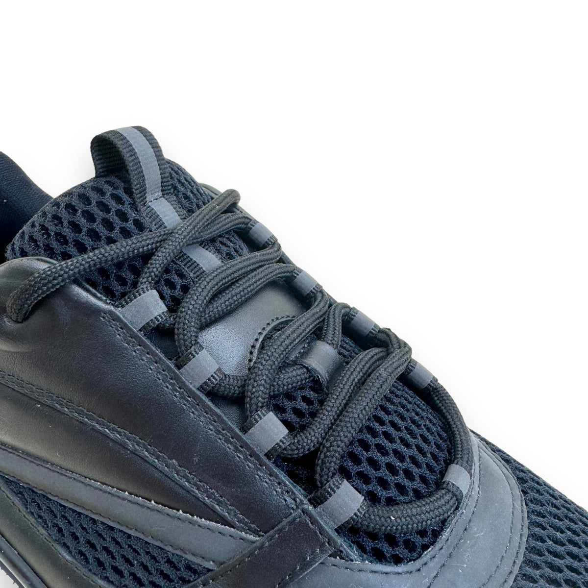 DIOR B22 SNEAKER BLACK / WHITE UK12