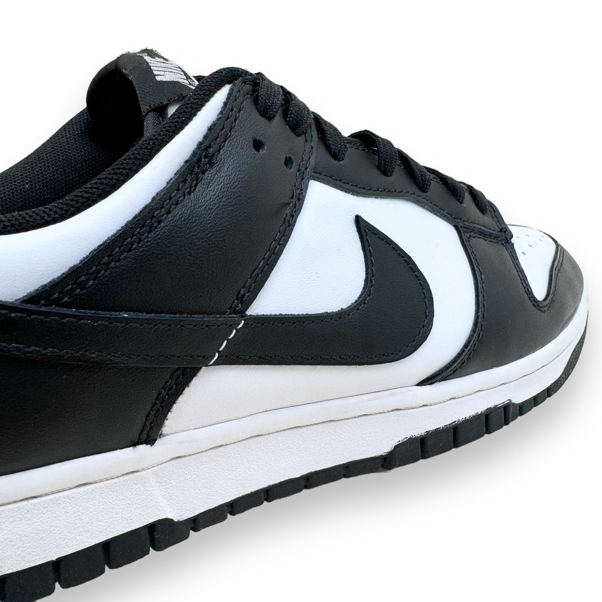 NIKE DUNK LOW RETRO SNEAKER ‘PANDA’ UK9