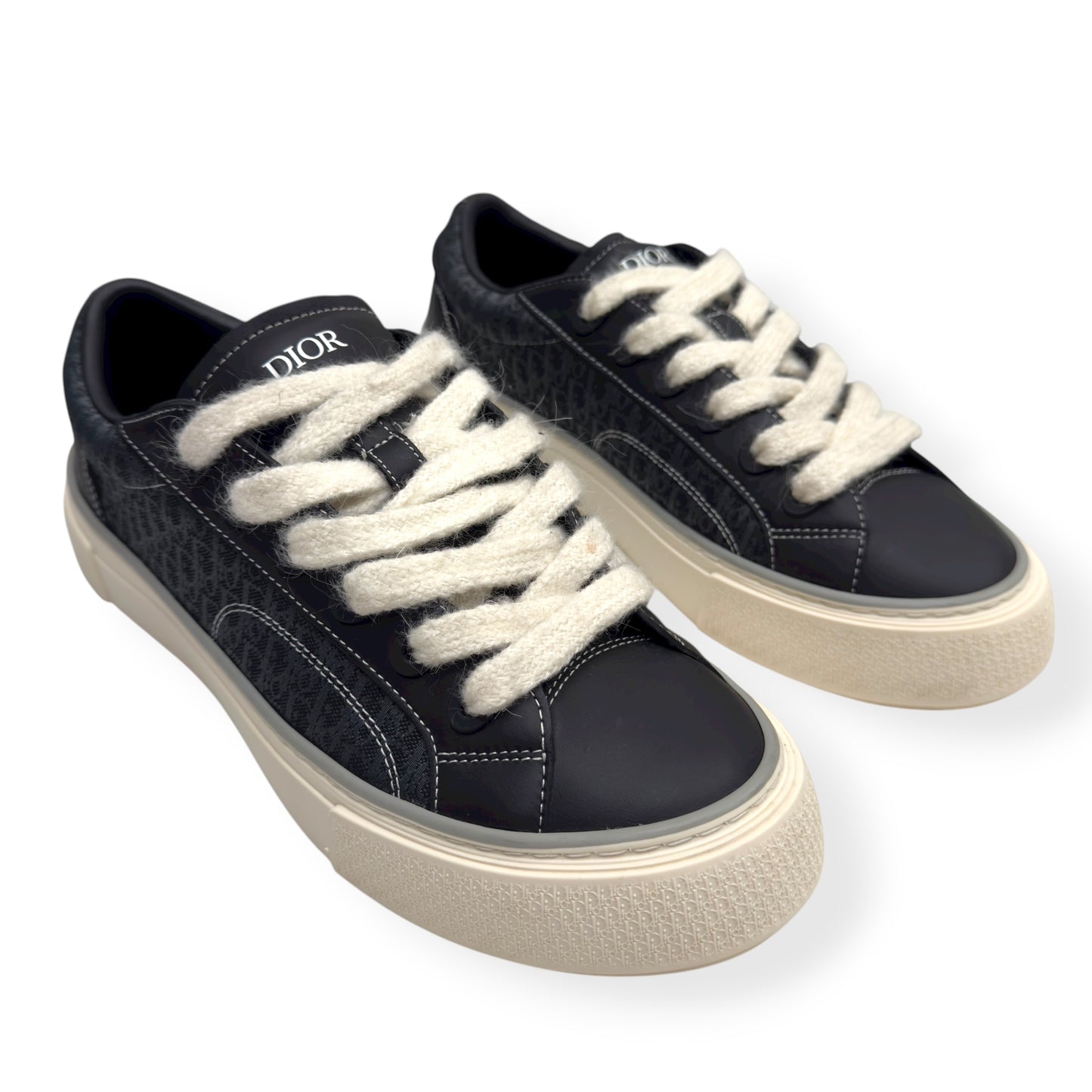 DIOR B33 SMOOTH CALFSKIN OBLIQUE SNEAKER BLACK / WHITE 45 / UK11