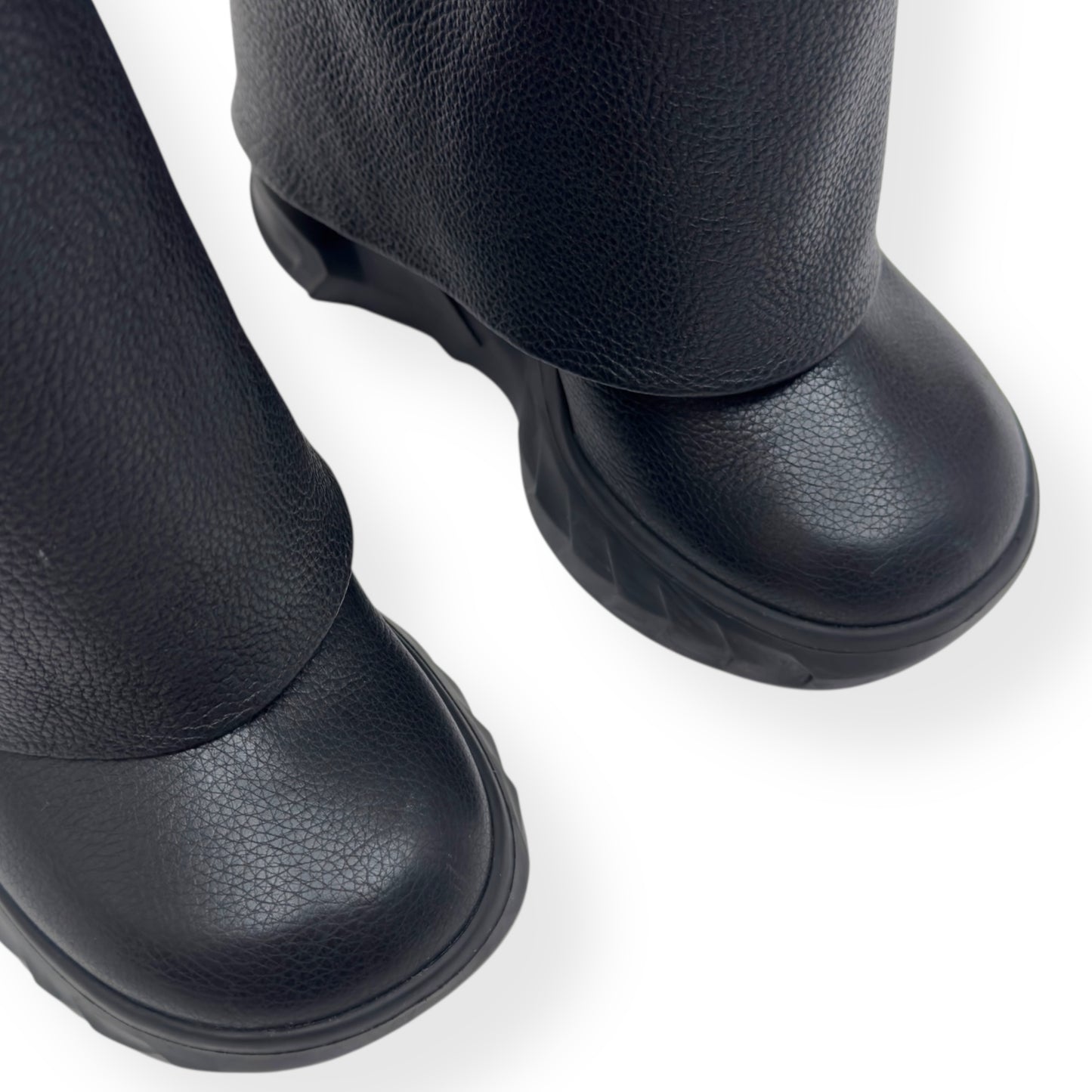 GIVENCHY SHARK LOCK LEATHER HEELED BIKER BOOTS BLACK / SILVER 38 / UK5