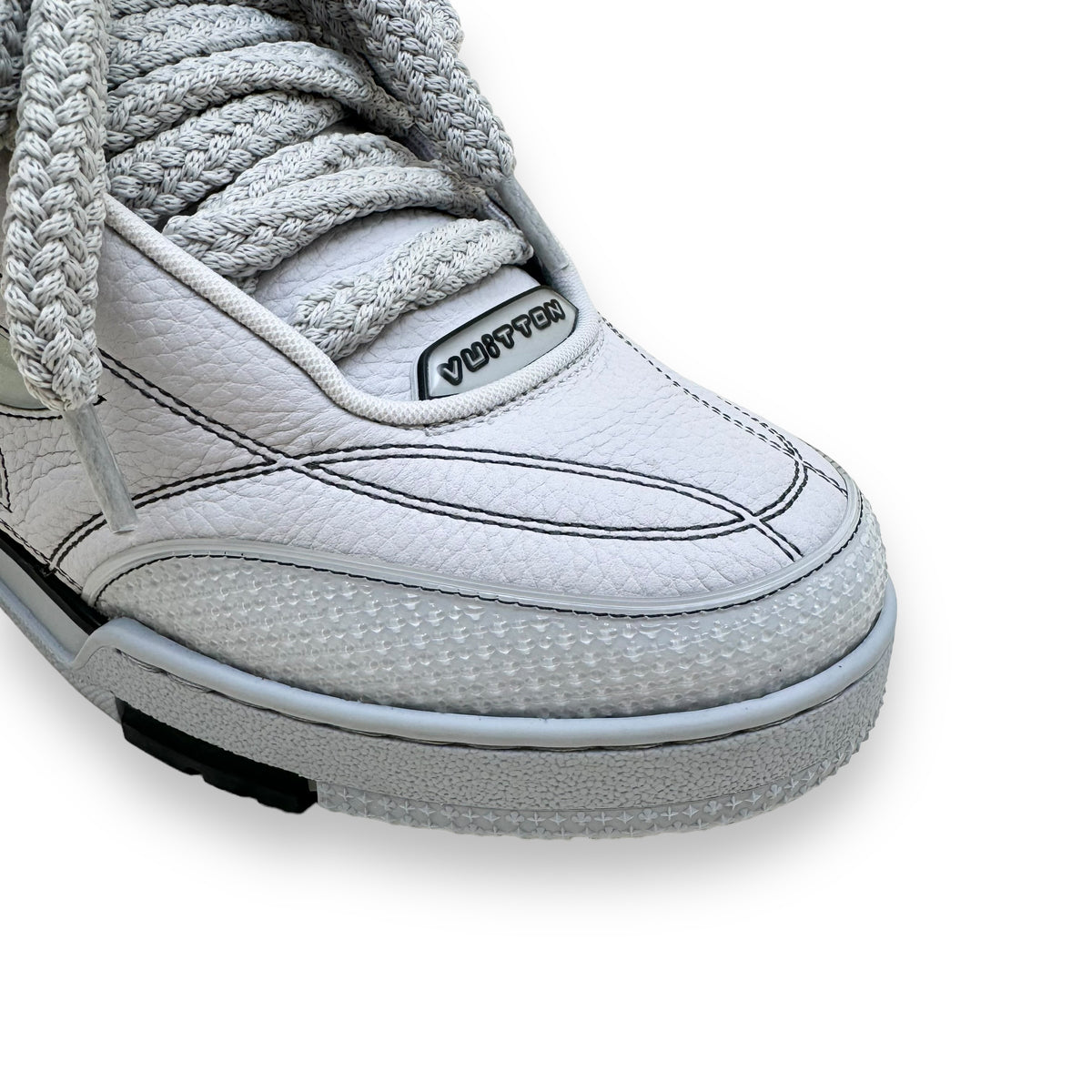 LOUIS VUITTON LV SKATE SNEAKER GREY UK8