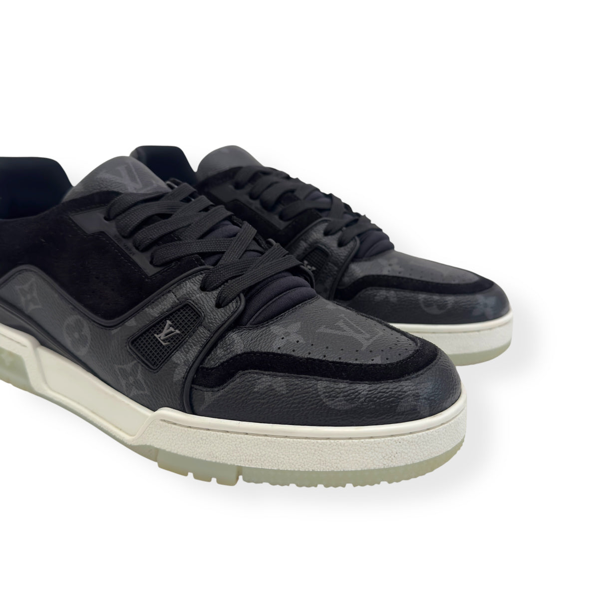 LOUIS VUITTON LV TRAINER BLACK / WHITE UK8
