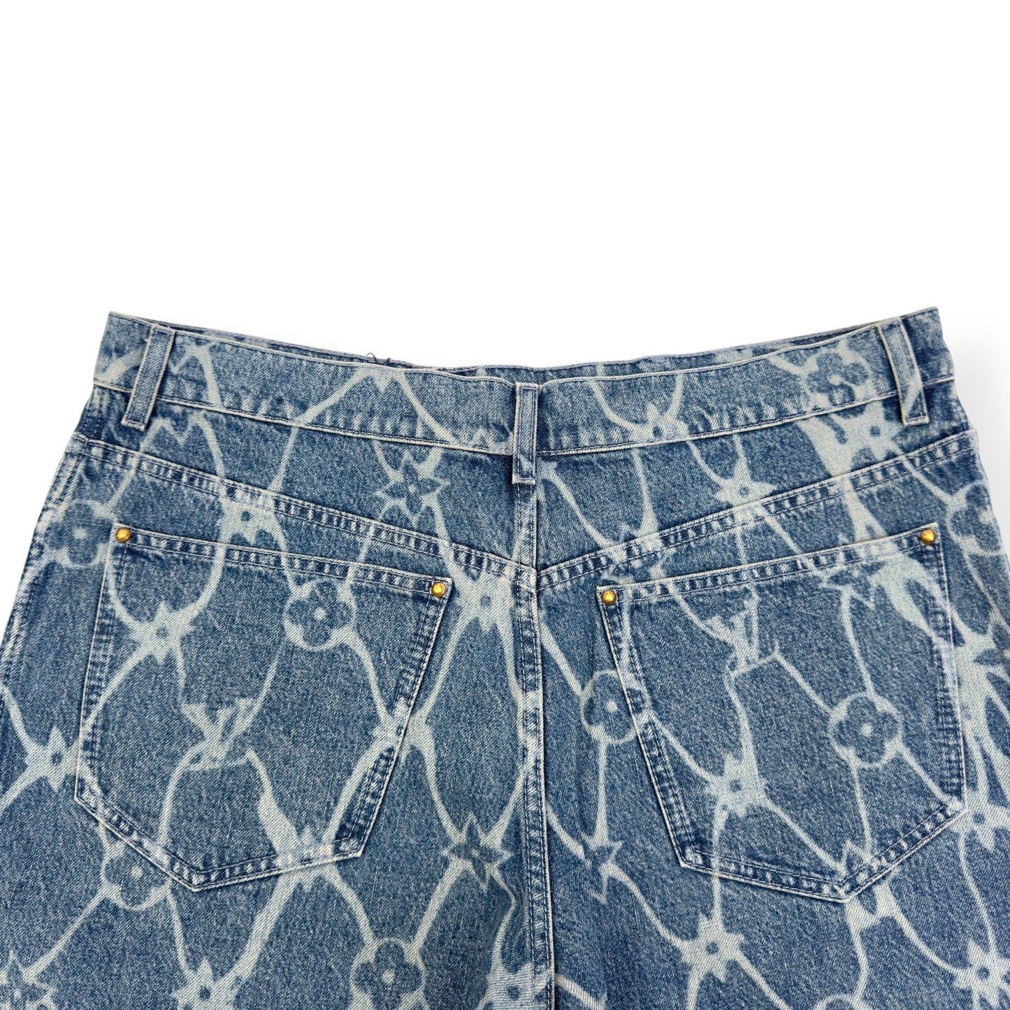 LOUIS VUITTON MONOGRAM PRINTED DENIM SHORTS INDIGO BLUE W34” / L