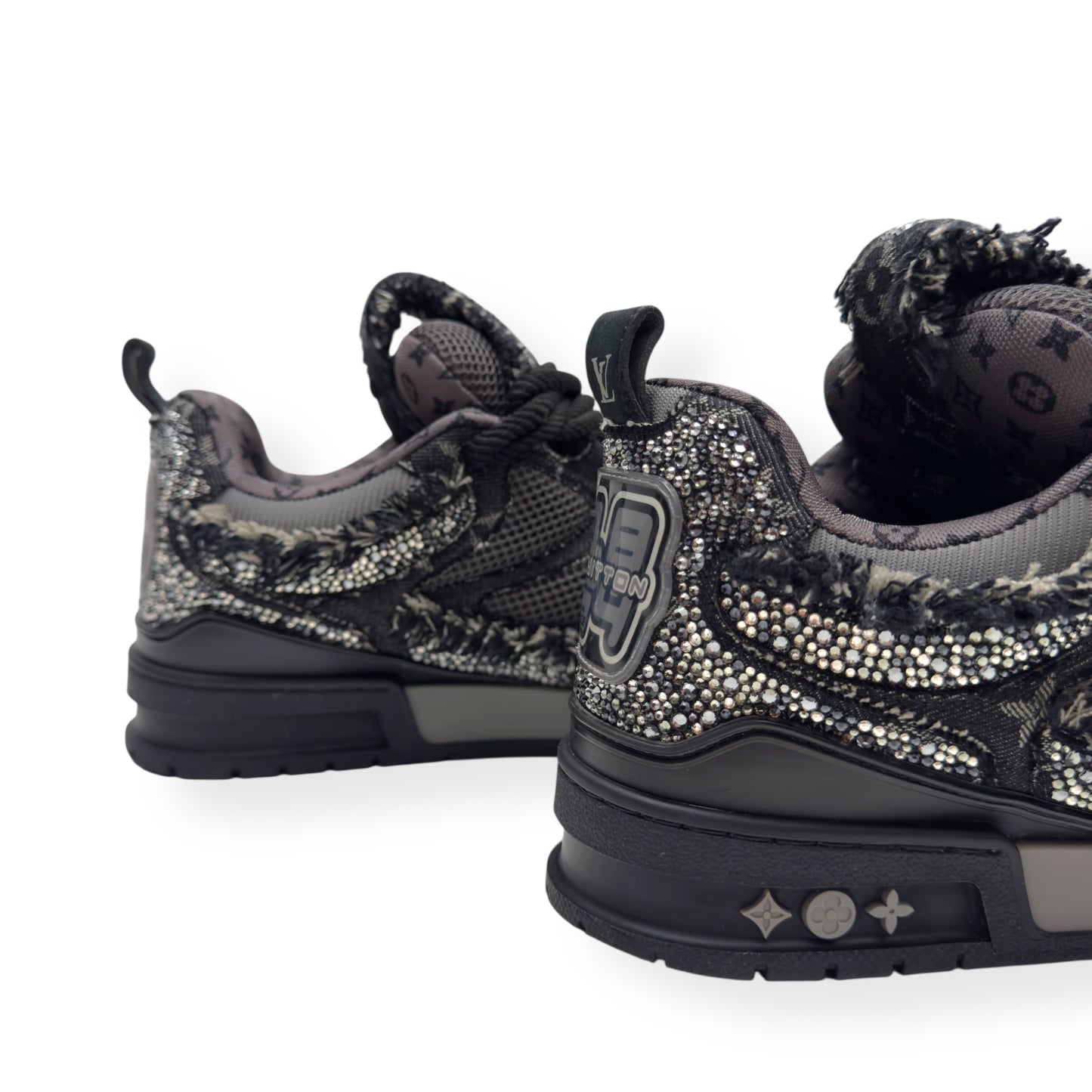 LOUIS VUITTON SWAROVSKI LV SKATE SNEAKER BLACK UK7