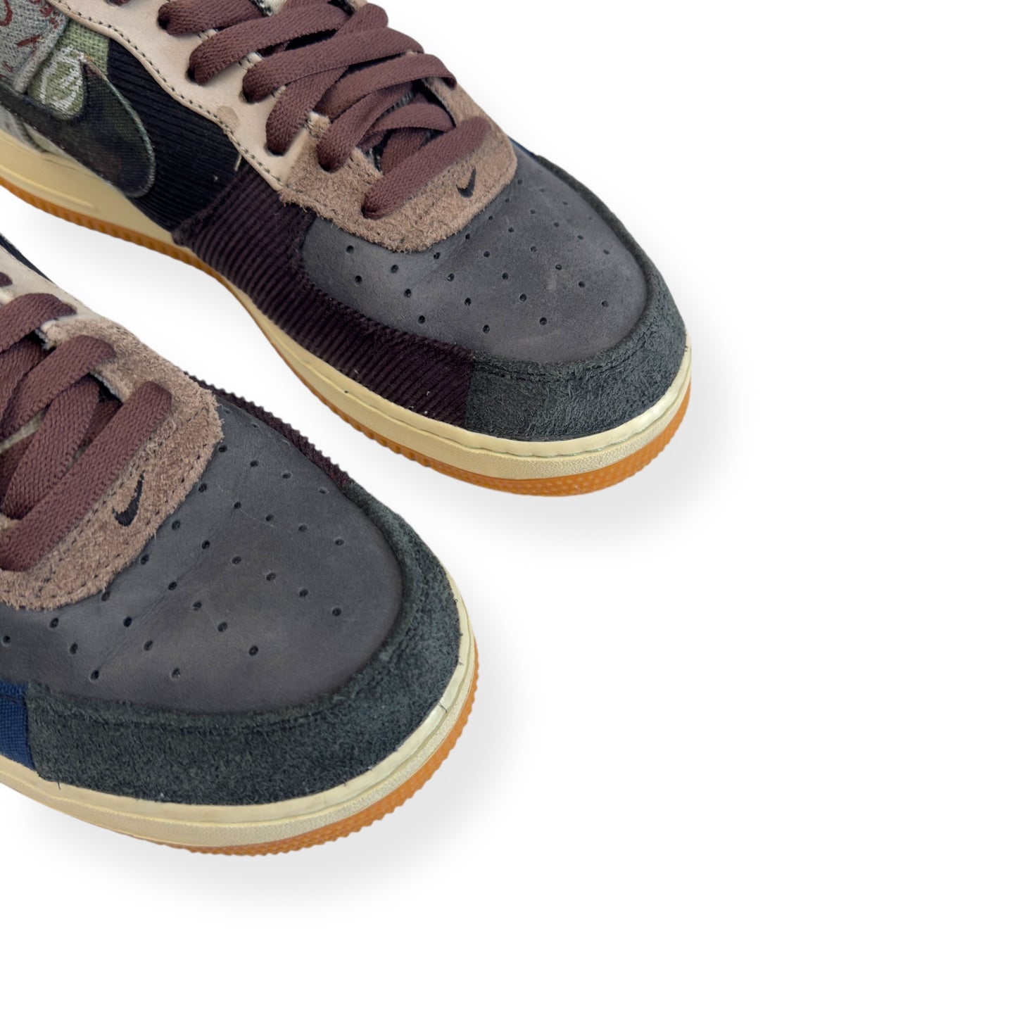 NIKE X TRAVIS SCOTT CACTUS JACK AIR FORCE 1 SNEAKER UK9