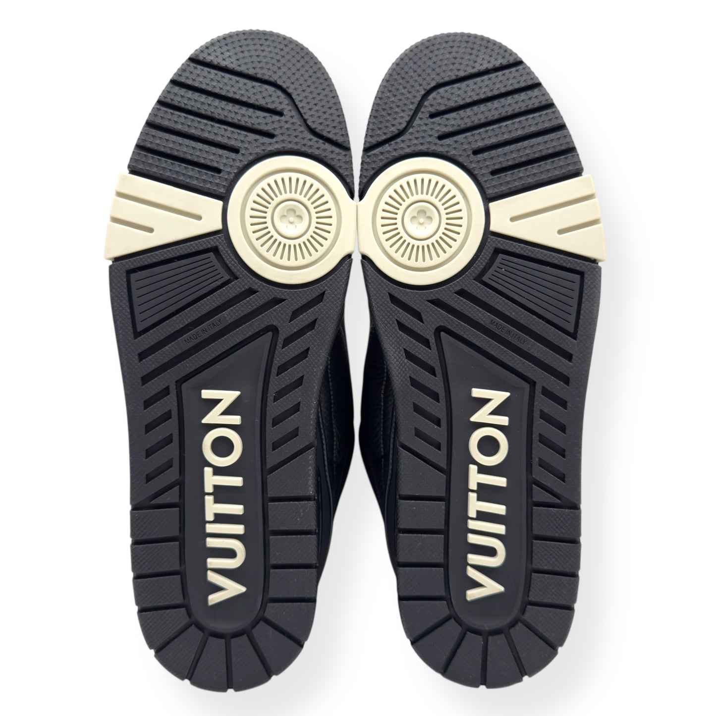 LOUIS VUITTON LV SKATE SNEAKER BLACK UK10