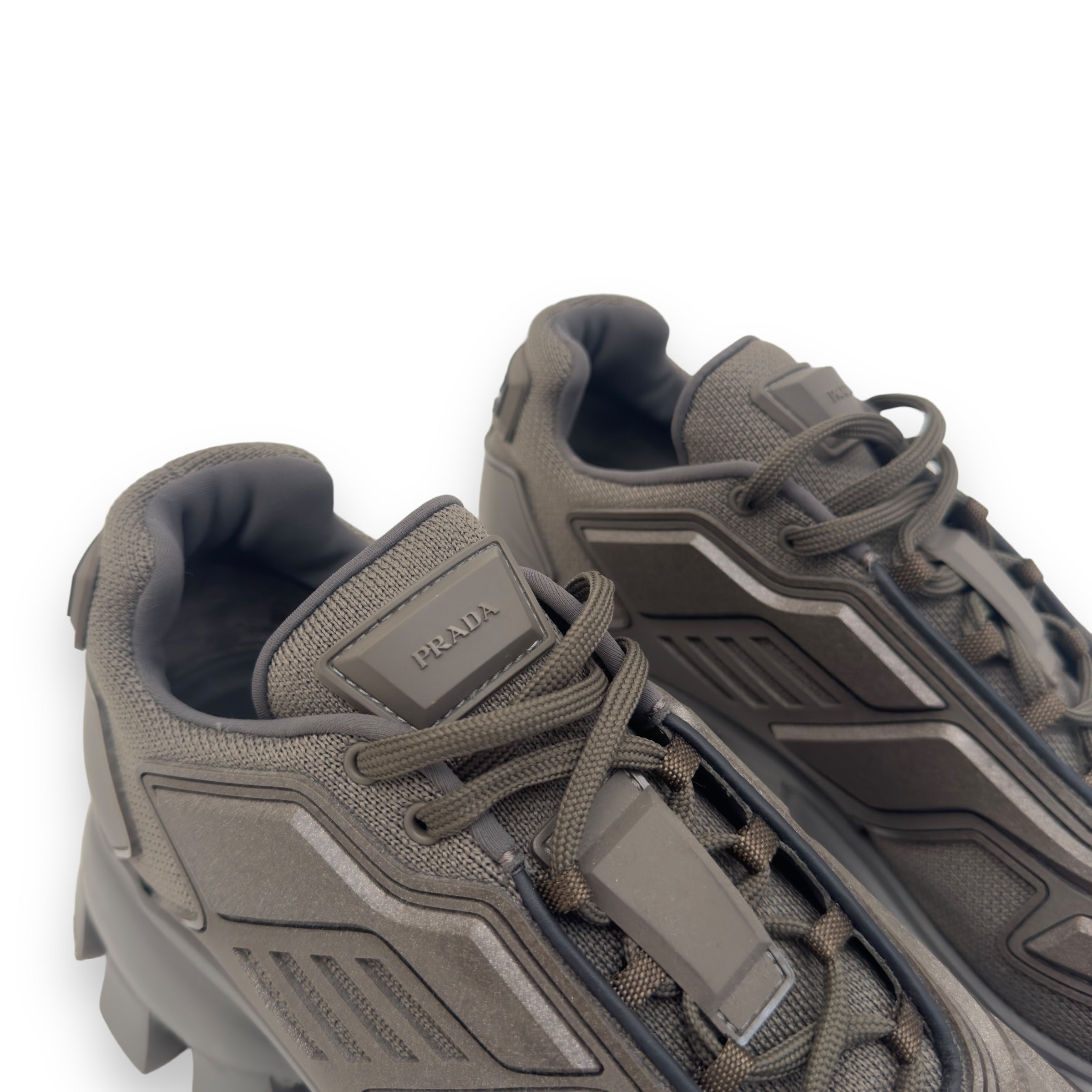 PRADA CLOUDBUST THUNDER SNEAKER GREY UK9